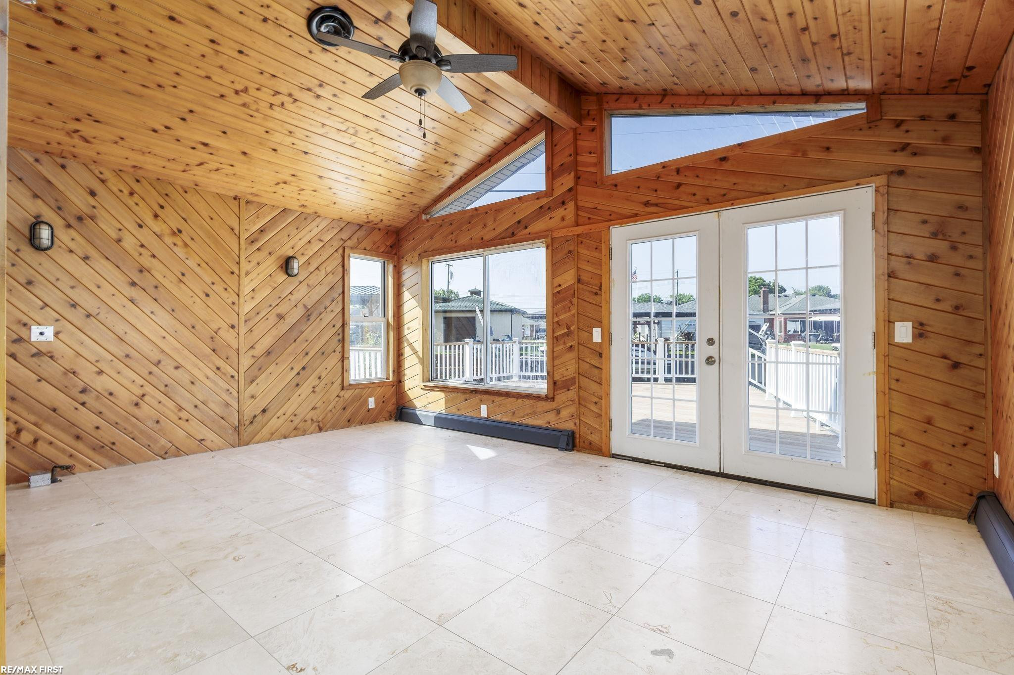 22770 Worthington Ct Court, Saint Clair Shores, MI 48081 — Photo 11