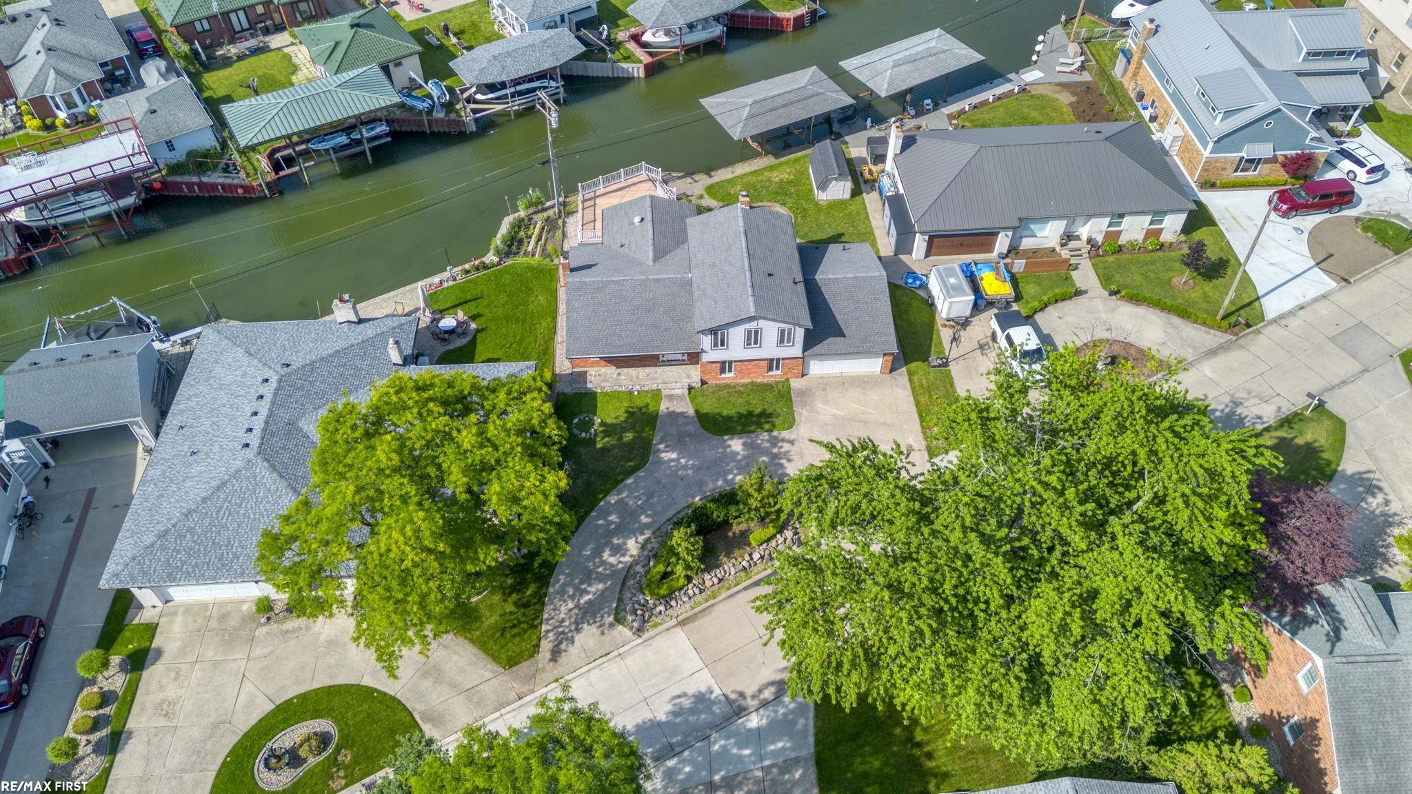 22770 Worthington Ct Court, Saint Clair Shores, MI 48081 — Photo 31