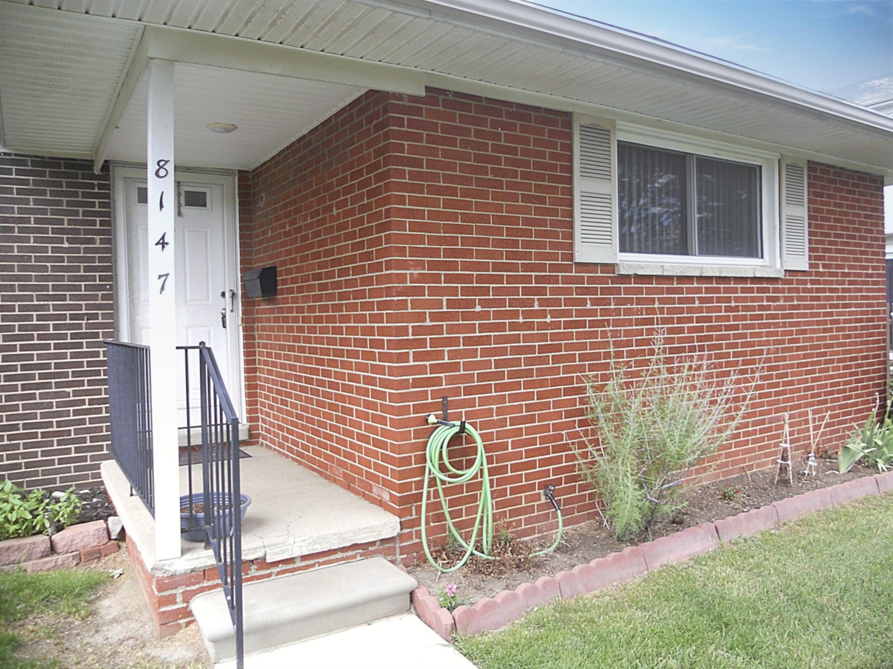 8147 BUSKO Street, Warren, MI 48093 — Photo 3