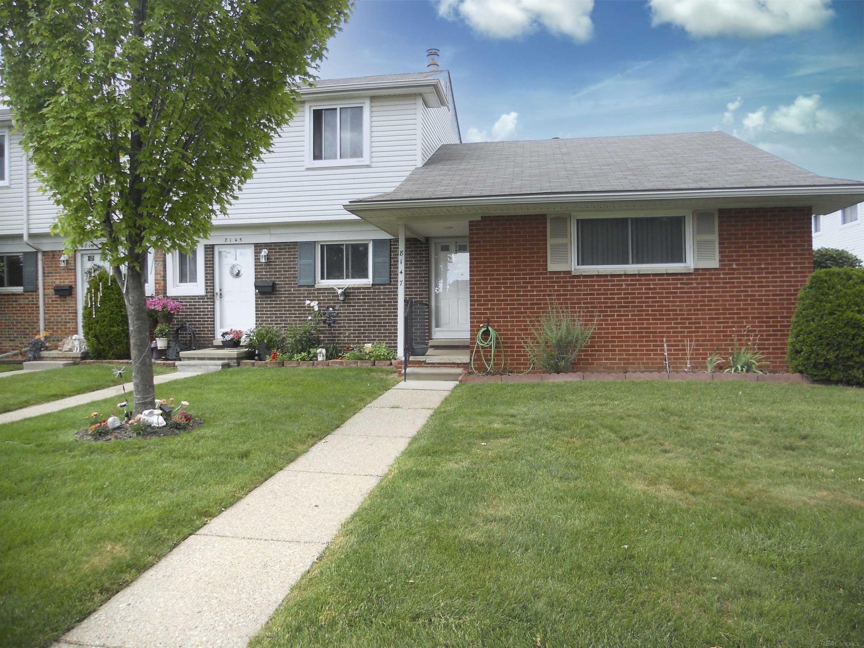 8147 BUSKO Street, Warren, MI 48093 — Photo 24