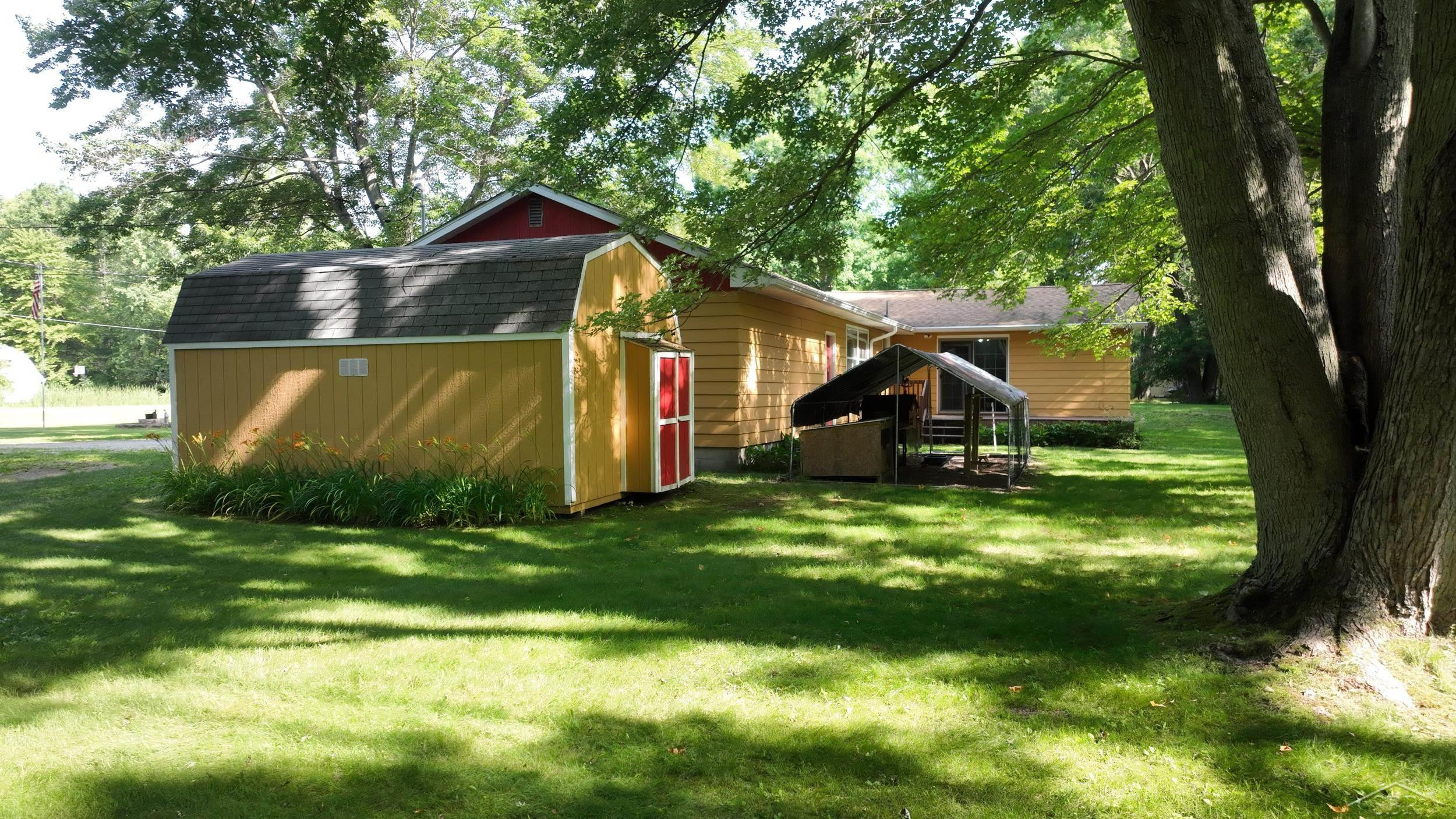 549 S Eight Mile Road, Midland, MI 48640 — Photo 12