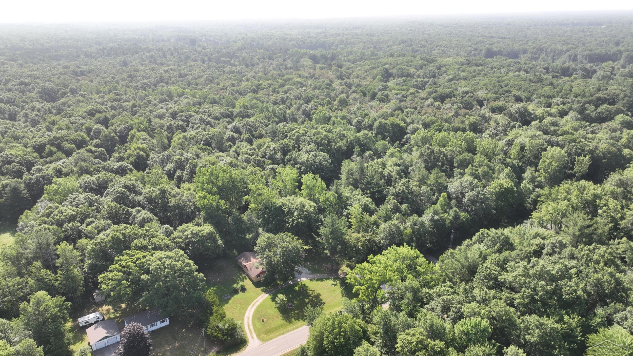 549 S Eight Mile Road, Midland, MI 48640 — Photo 17