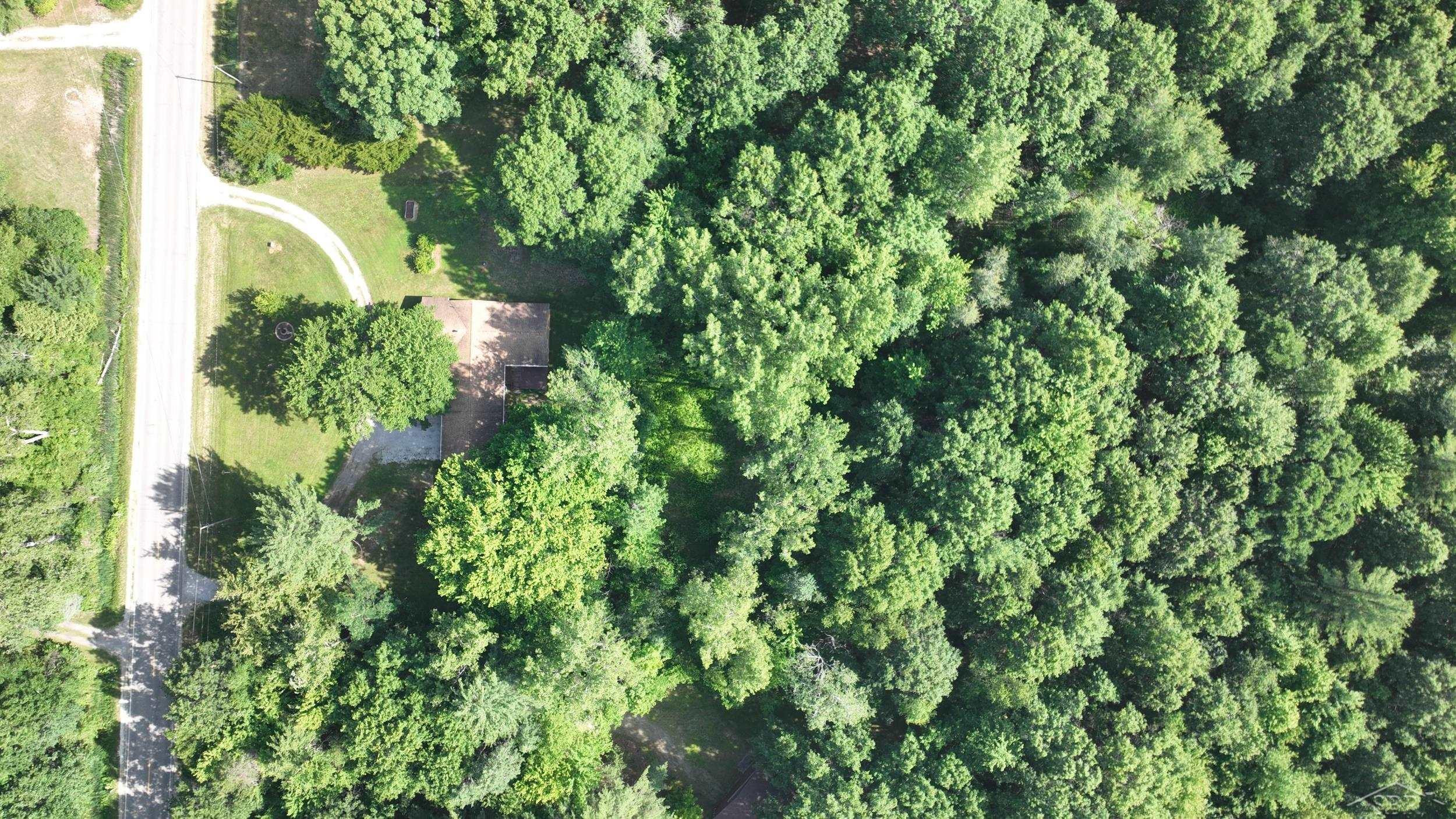 549 S Eight Mile Road, Midland, MI 48640 — Photo 21