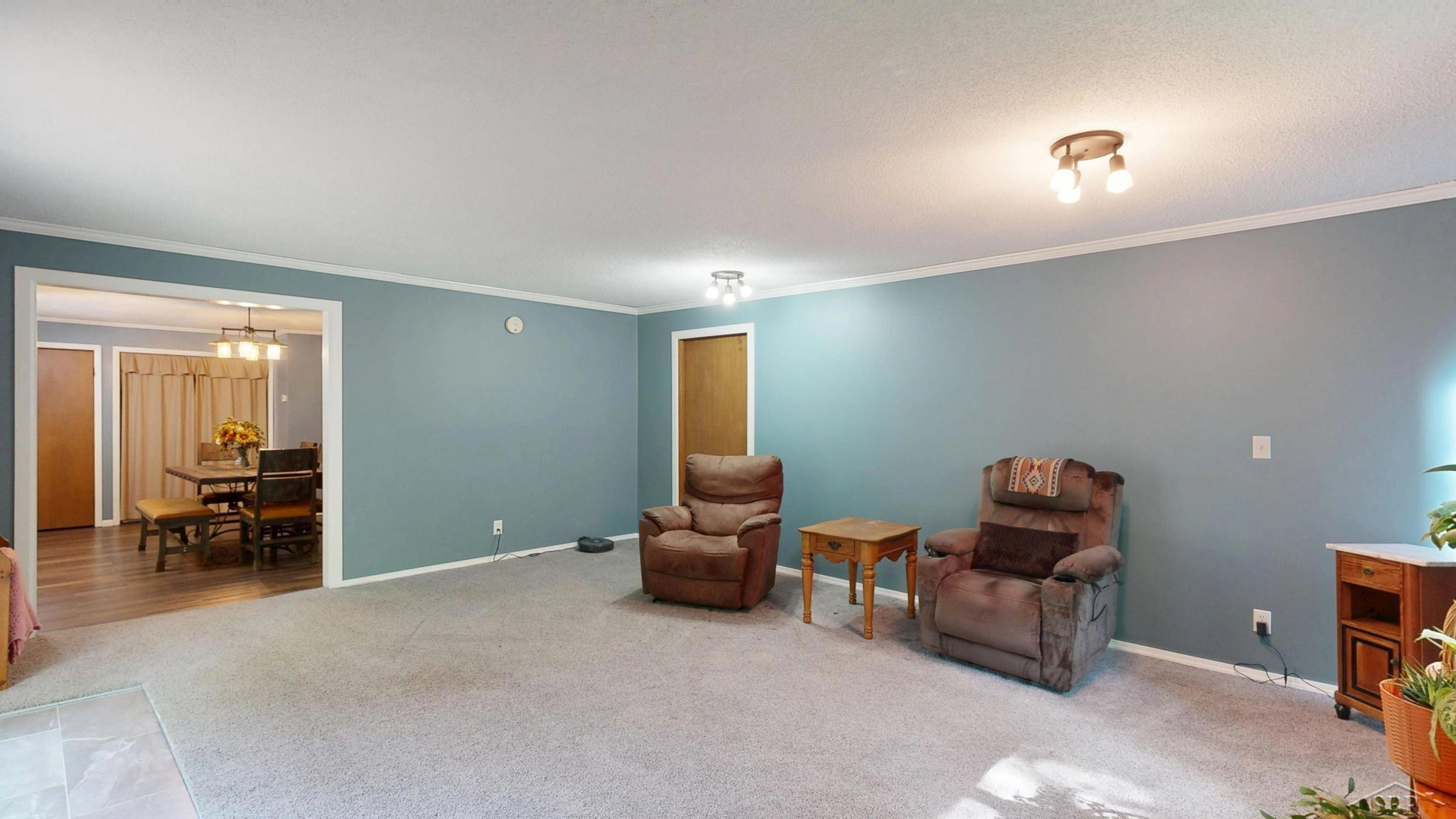 549 S Eight Mile Road, Midland, MI 48640 — Photo 38