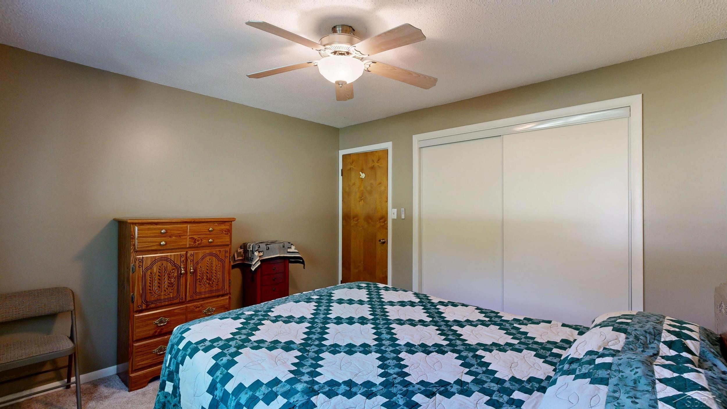 549 S Eight Mile Road, Midland, MI 48640 — Photo 47