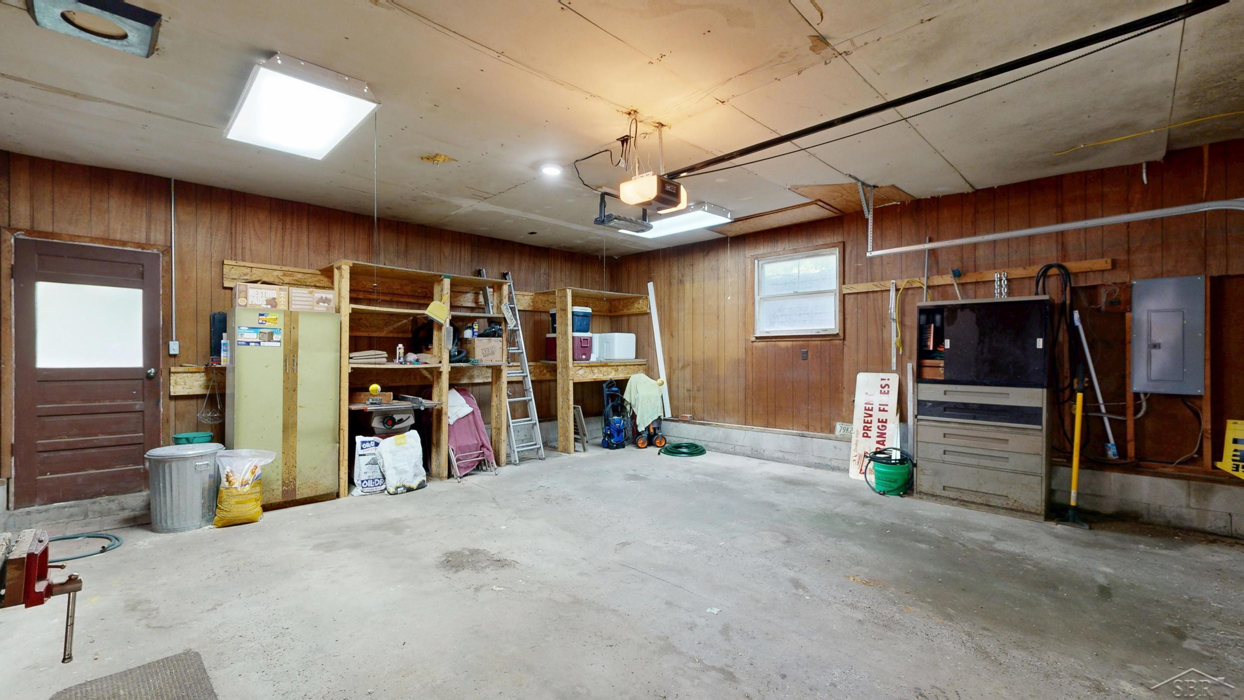 549 S Eight Mile Road, Midland, MI 48640 — Photo 51