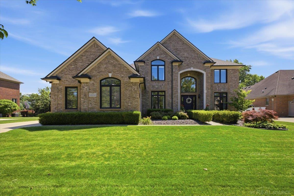 52250 Chickadee Lane, Shelby Twp, MI 48315 — front exterior
