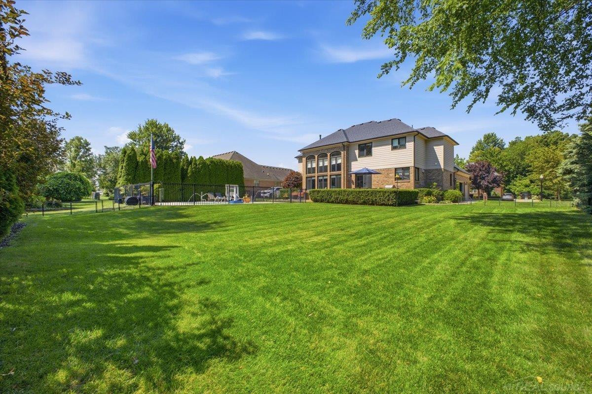52250 Chickadee Lane, Shelby Twp, MI 48315 — Photo 70
