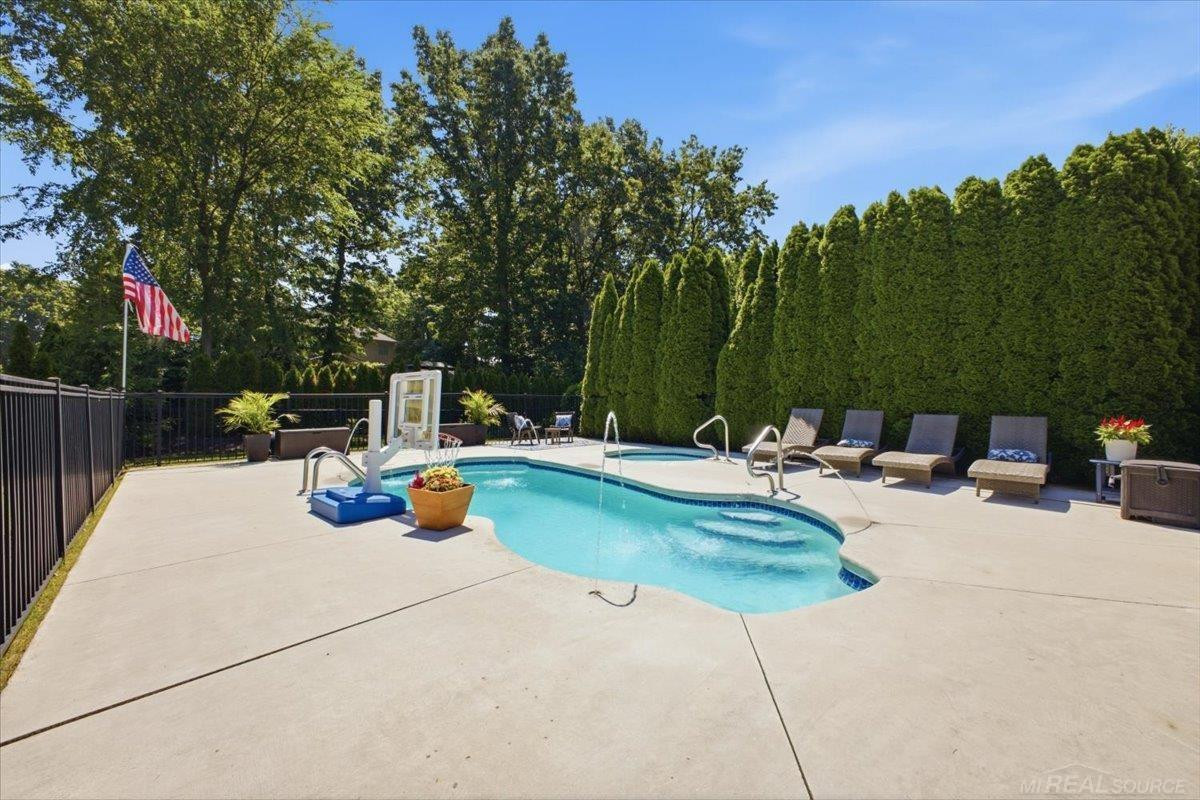 52250 Chickadee Lane, Shelby Twp, MI 48315 — Photo 73