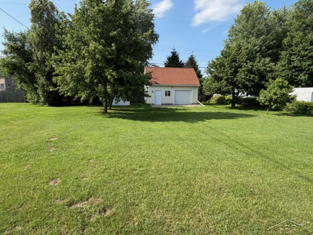 15696 Gratiot Road, Hemlock, MI 48626 — Photo 25