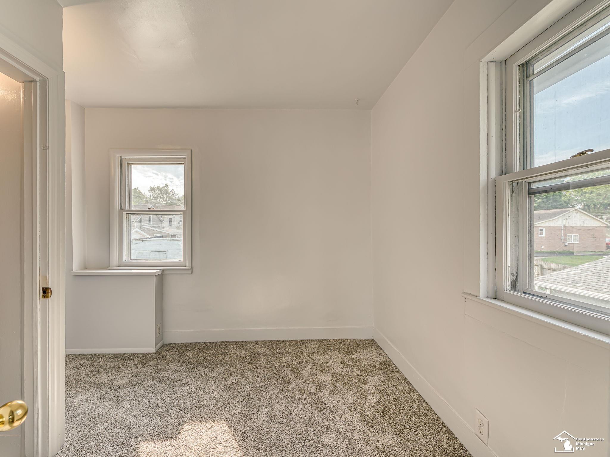 518 Comstock Street, Adrian, MI 49221 — Photo 17