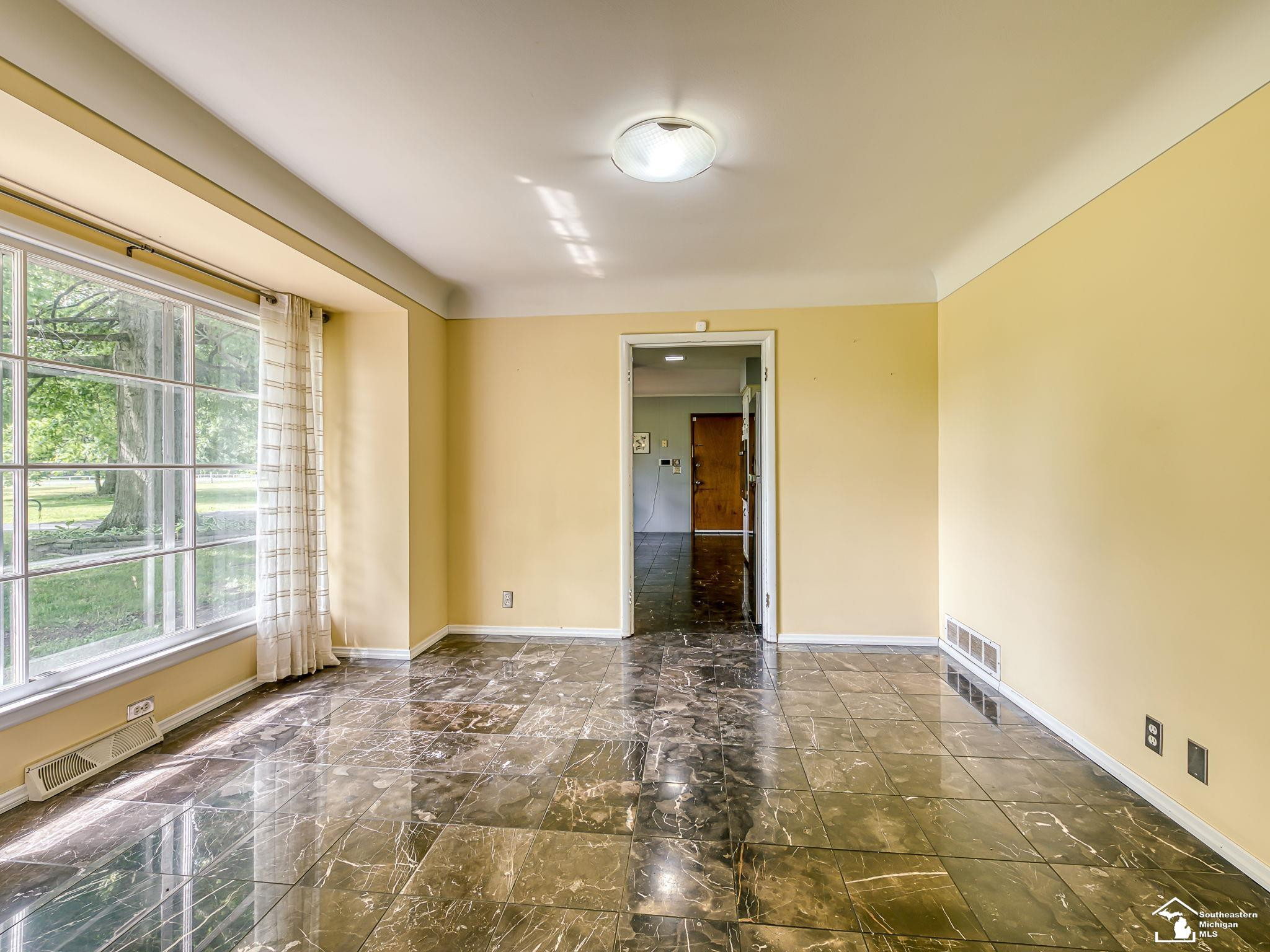14359 S Dixie Highway, Monroe, MI 48161 — Photo 5