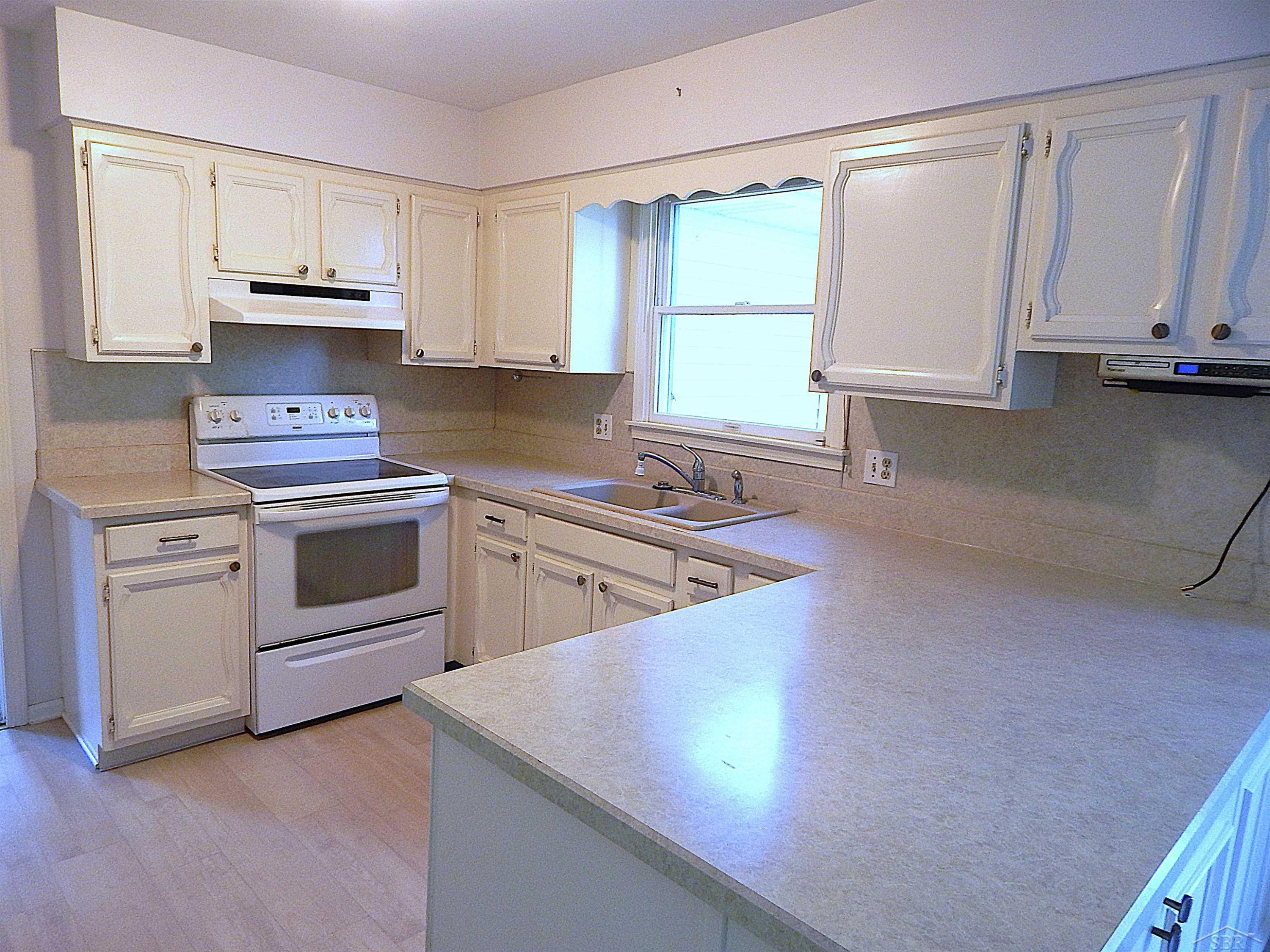 485 Winthrop Lane, Saginaw, MI 48638 — Photo 3