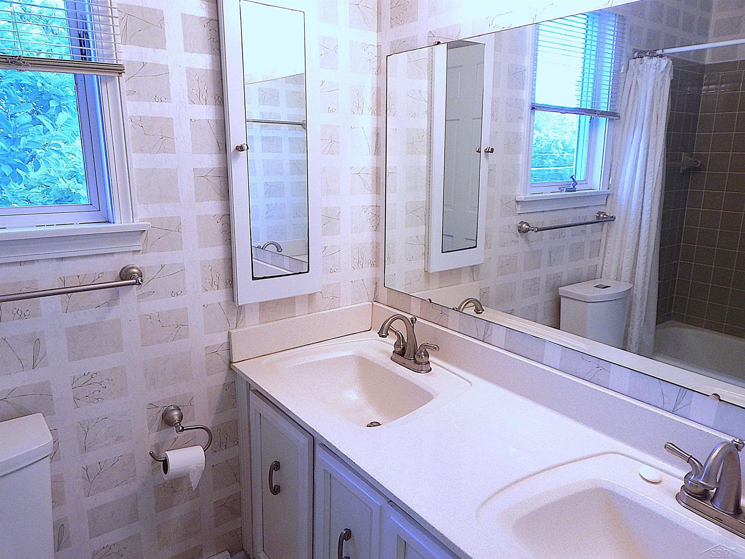 485 Winthrop Lane, Saginaw, MI 48638 — Photo 20