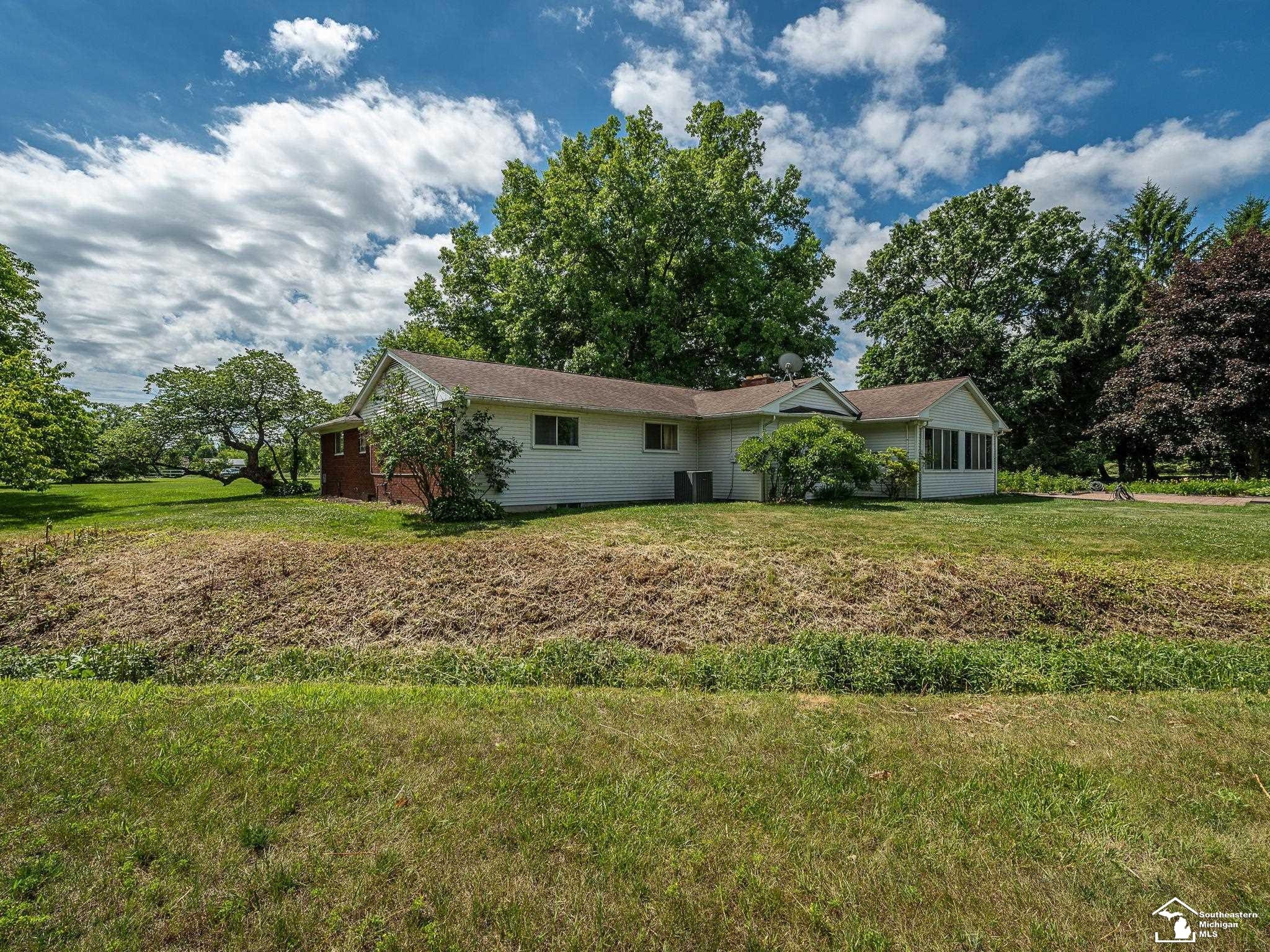 14359 S Dixie Highway, Monroe, MI 48161 — Photo 57
