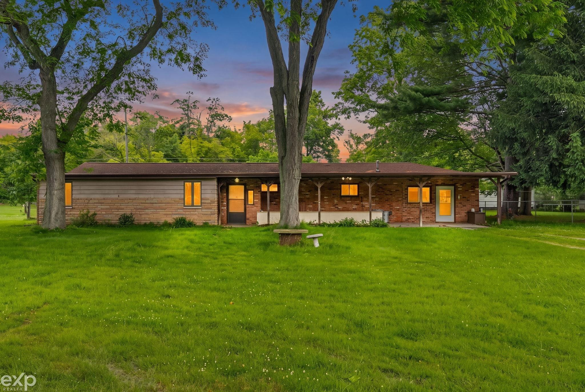 6406 Lapeer Road, MI 48049