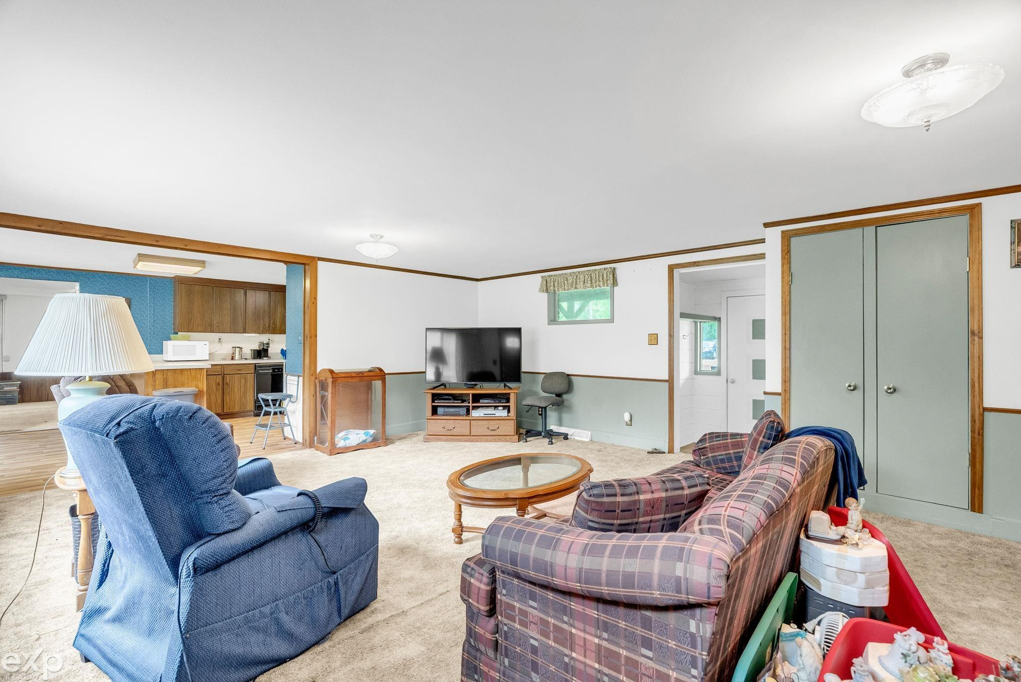 6406 Lapeer Road, MI 48049 — Photo 12