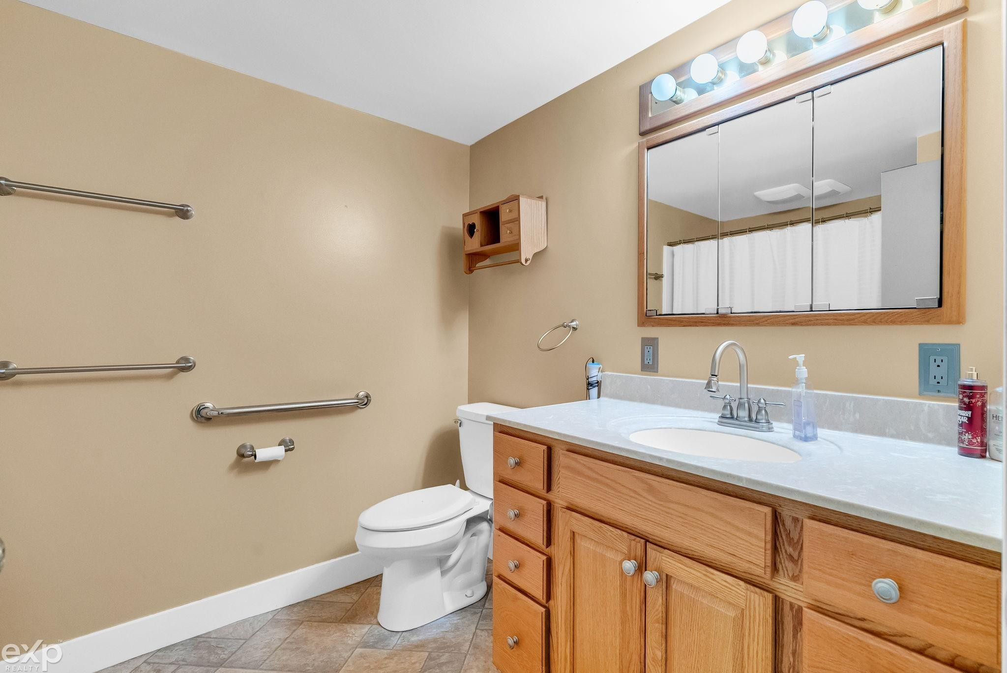 6406 Lapeer Road, MI 48049 — Photo 30