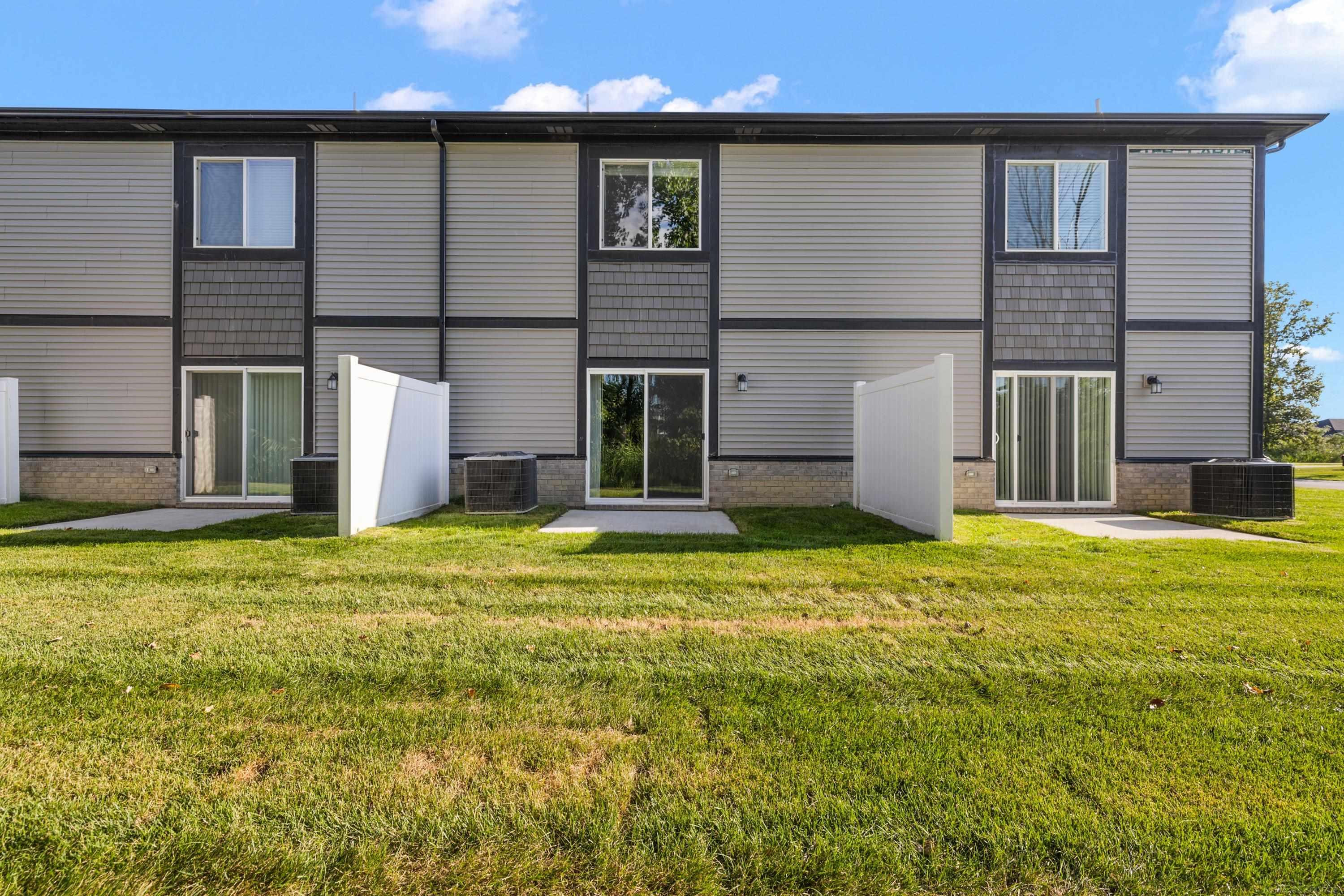 51402 Tides Drive, Bldg 2 Unit 6F, MI — Photo 44