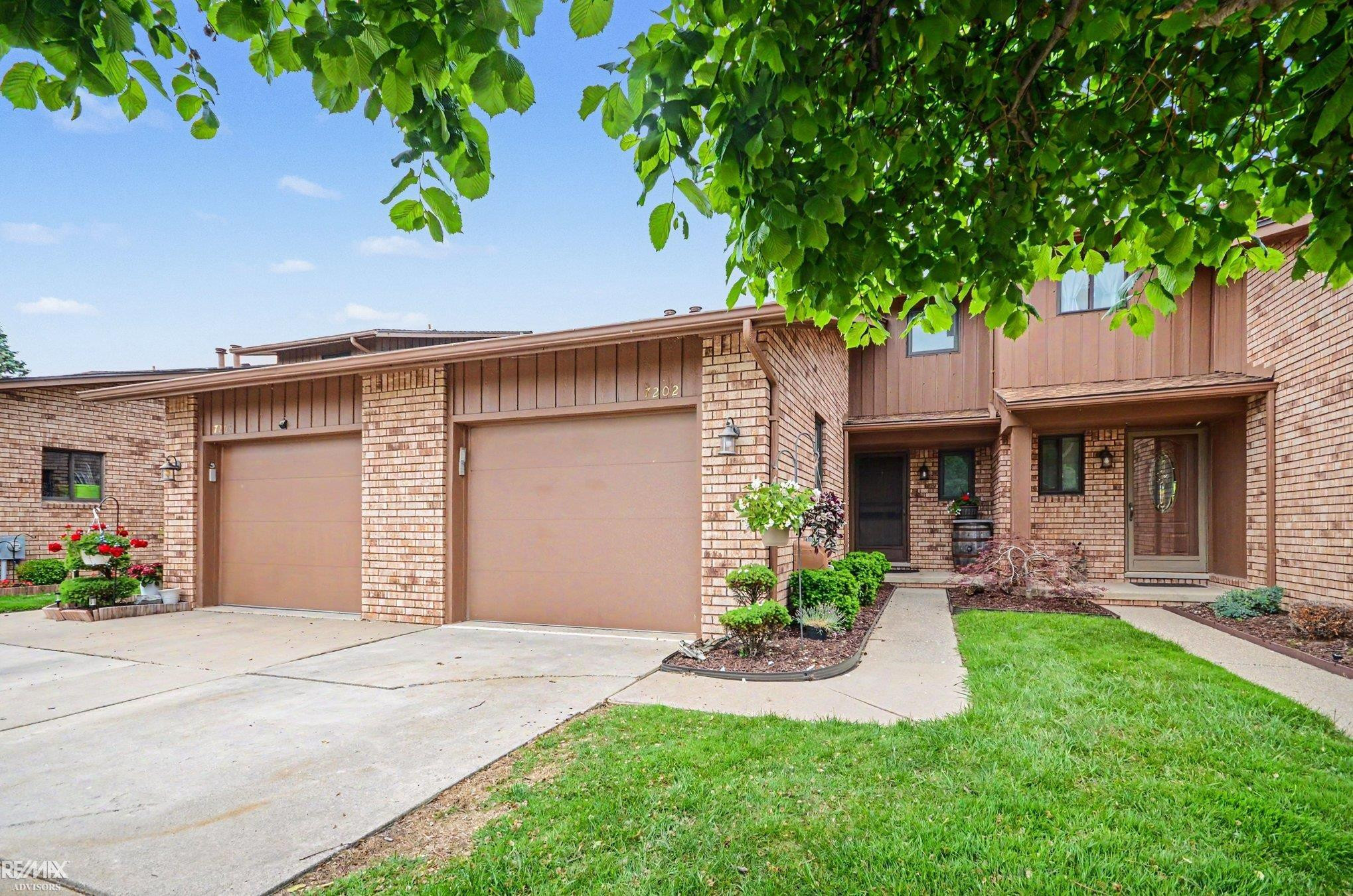 7202 Harbor Drive, Algonac, MI 48001 — Photo 5