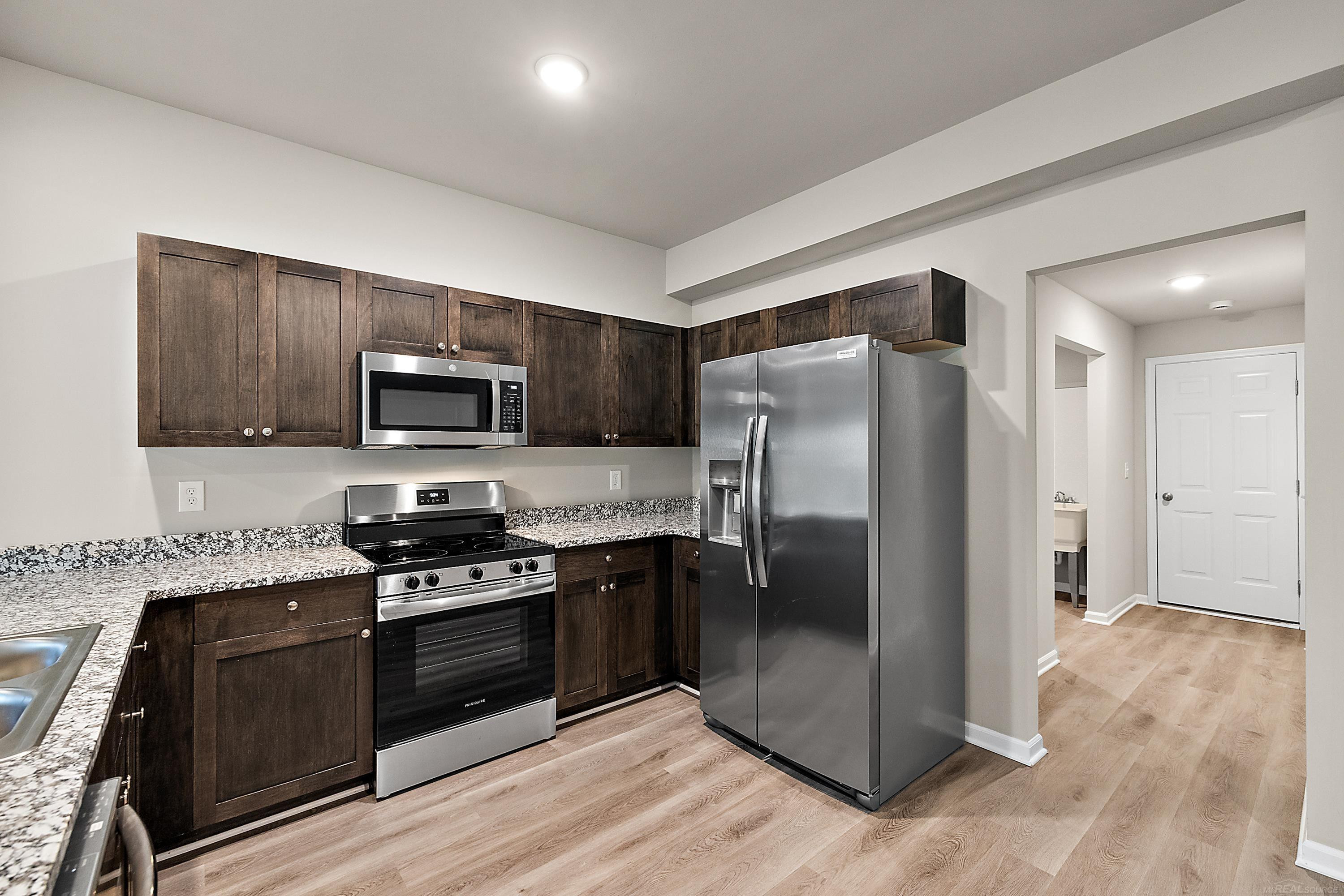 28259 Loews Drive, Bldg 8 Unit 2B, MI — Photo 9