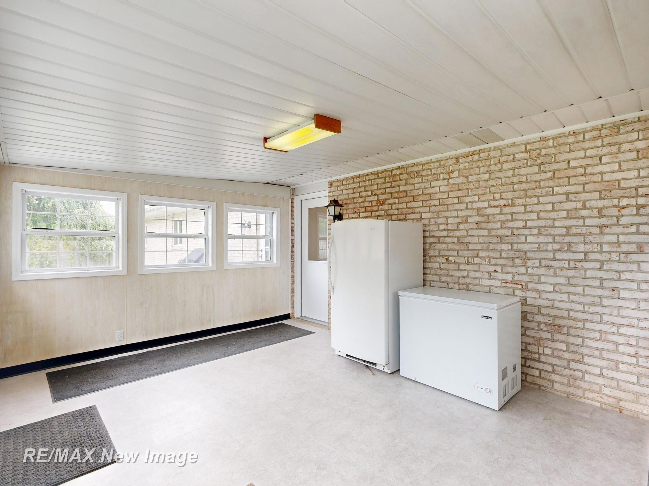 5019 Glenfield Drive, Saginaw, MI 48638 — Photo 24