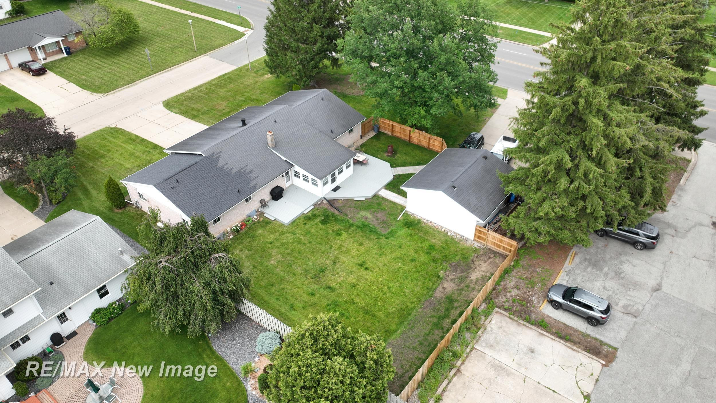 5019 Glenfield Drive, Saginaw, MI 48638 — Photo 67