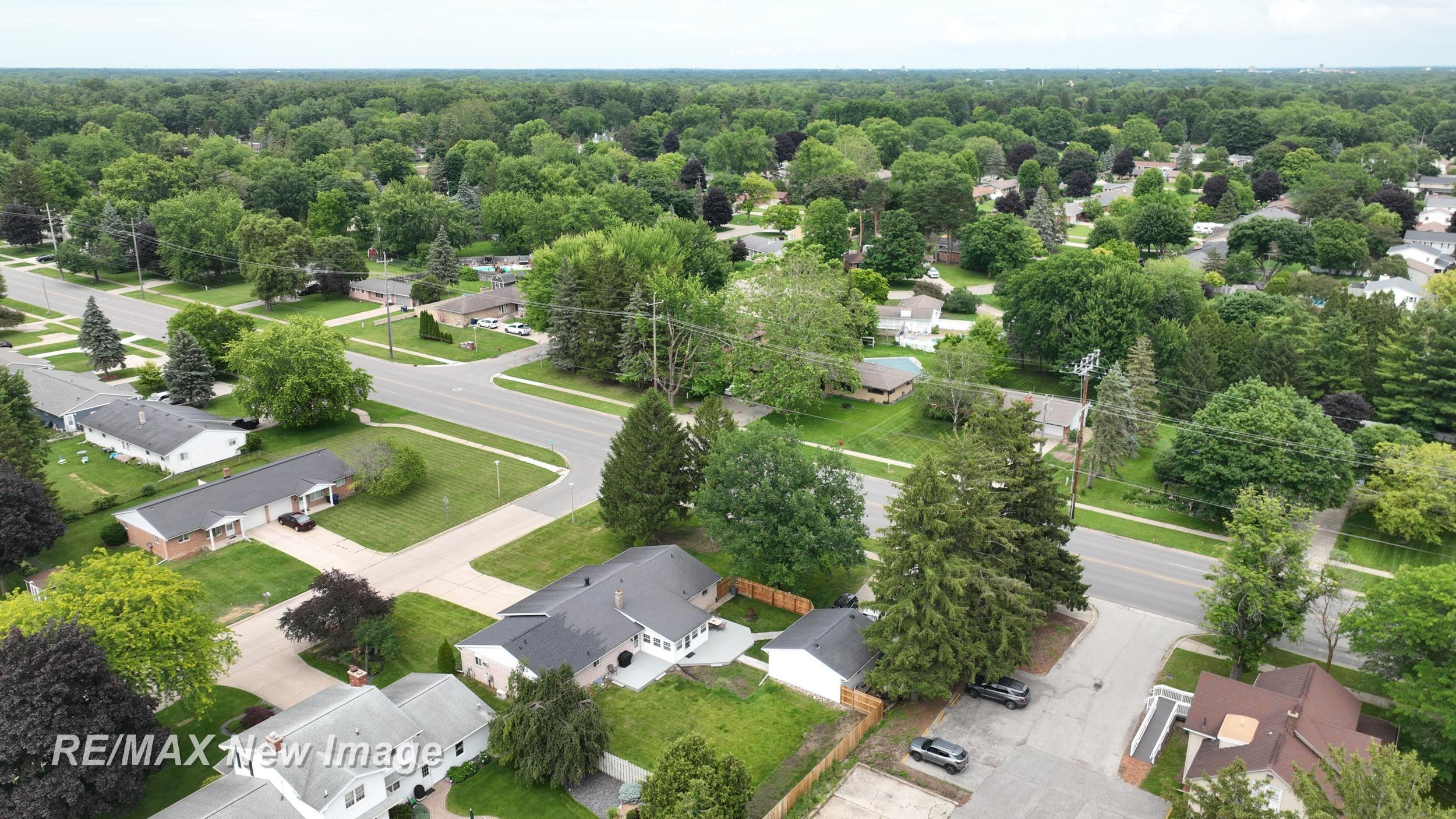 5019 Glenfield Drive, Saginaw, MI 48638 — Photo 68