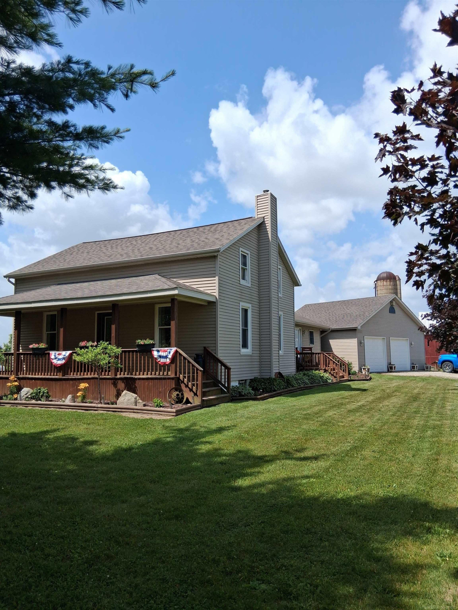 8734 Wildcat Road, MI 48032 — front exterior