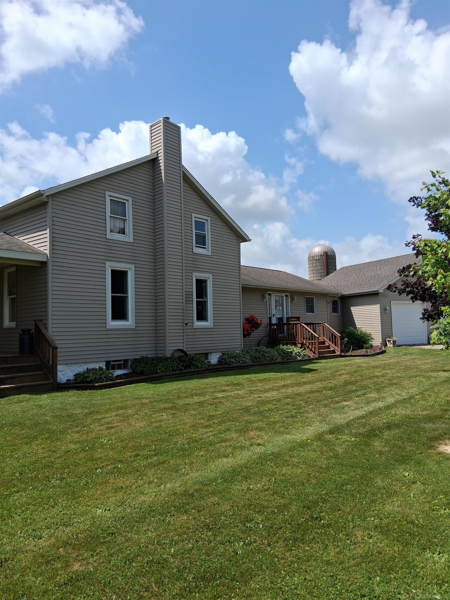 8734 Wildcat Road, MI 48032 — Photo 2