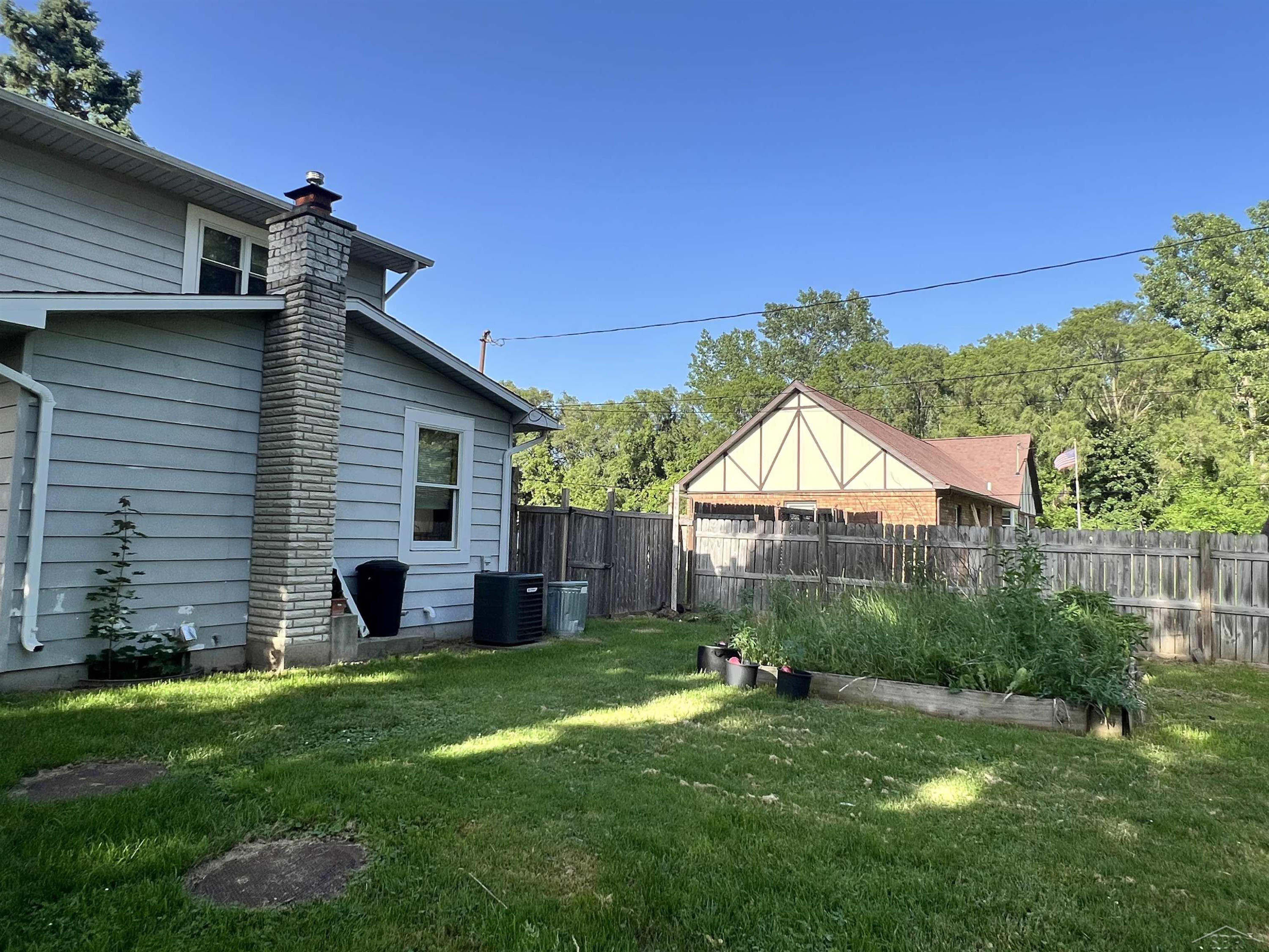 1947 Crescent Drive, Saginaw, MI 48604 — Photo 35