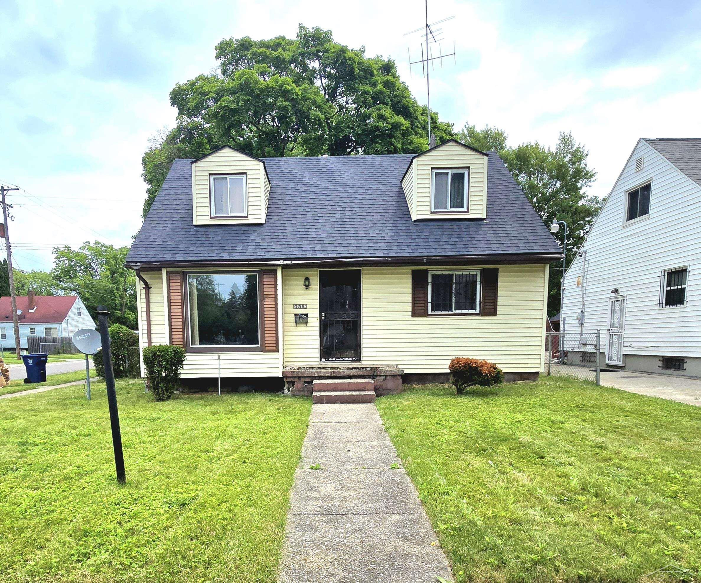 5518 Winthrop Boulevard, Flint, MI 48505 — front exterior