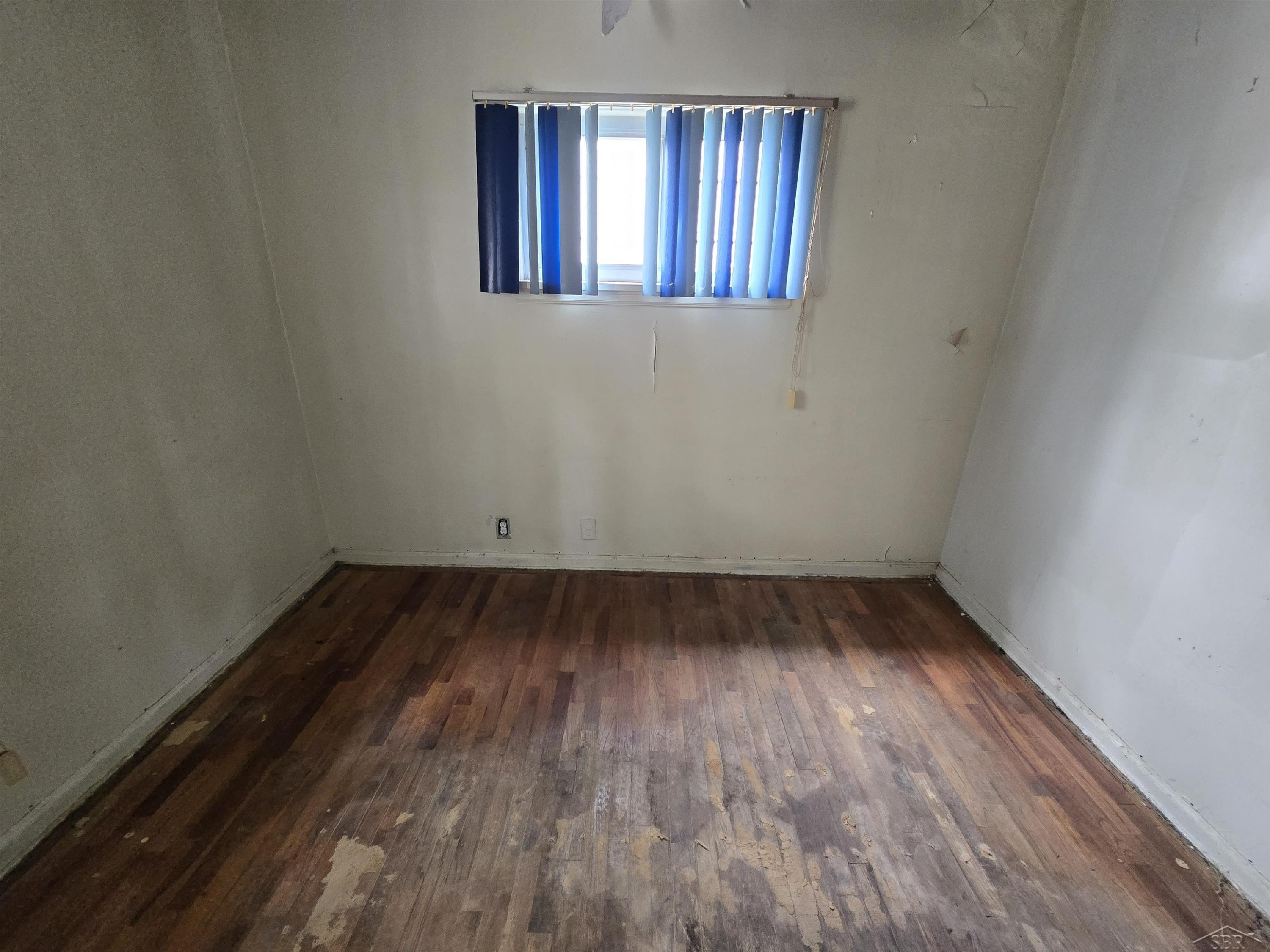 5518 Winthrop Boulevard, Flint, MI 48505 — Photo 4
