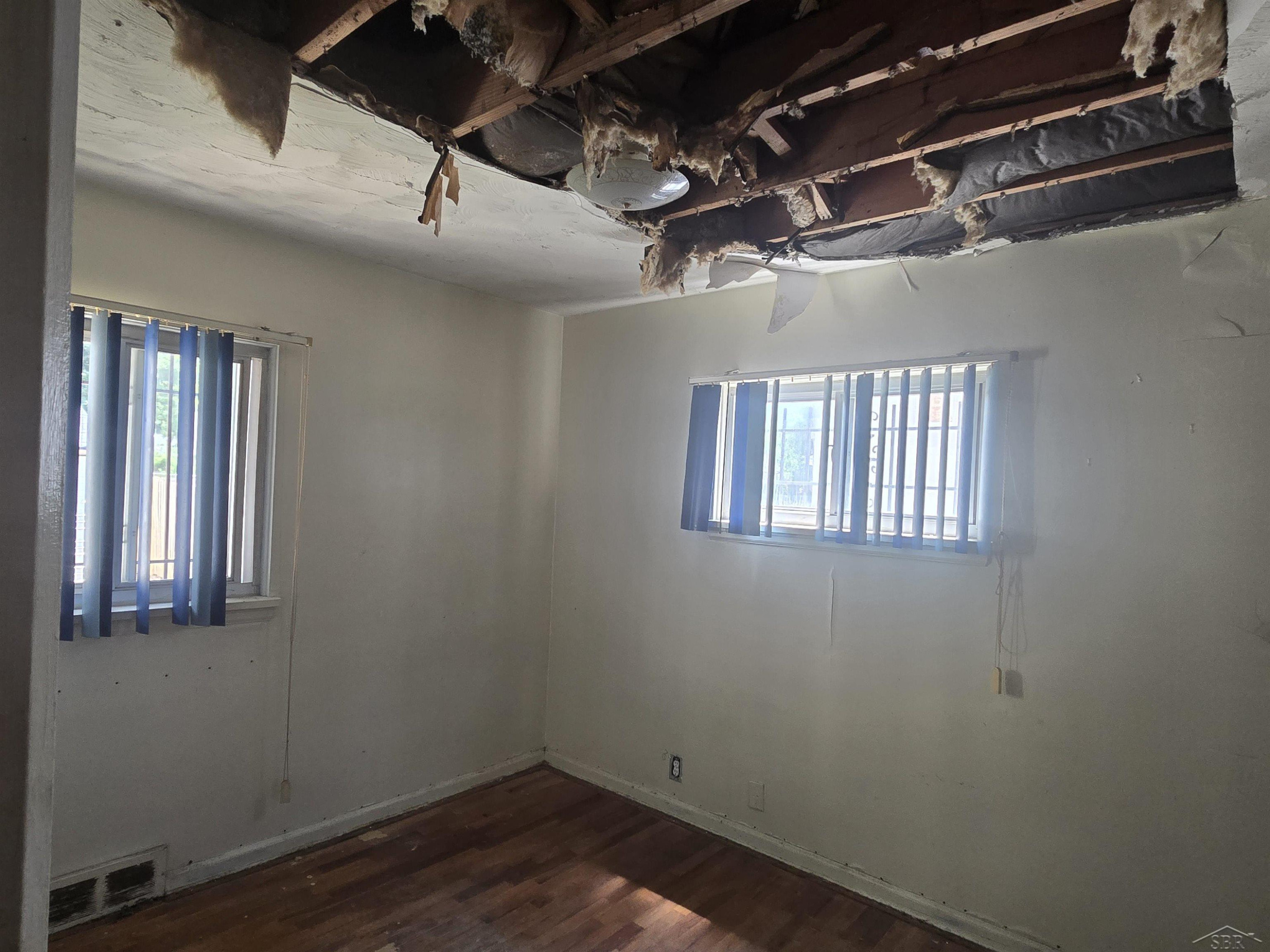 5518 Winthrop Boulevard, Flint, MI 48505 — Photo 11