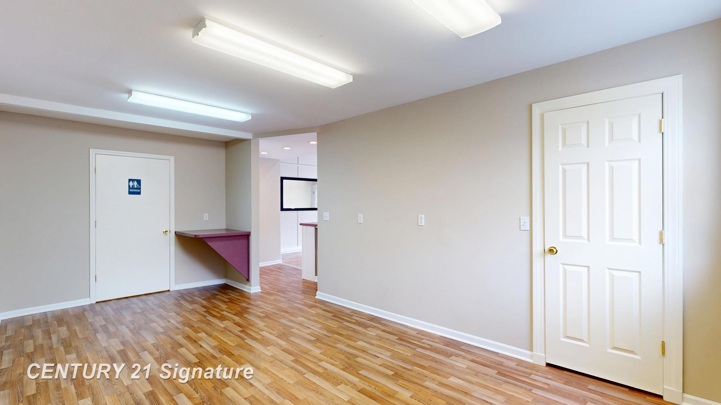 9463 Genesee Street, New Lothrop, MI 48460 — Photo 18