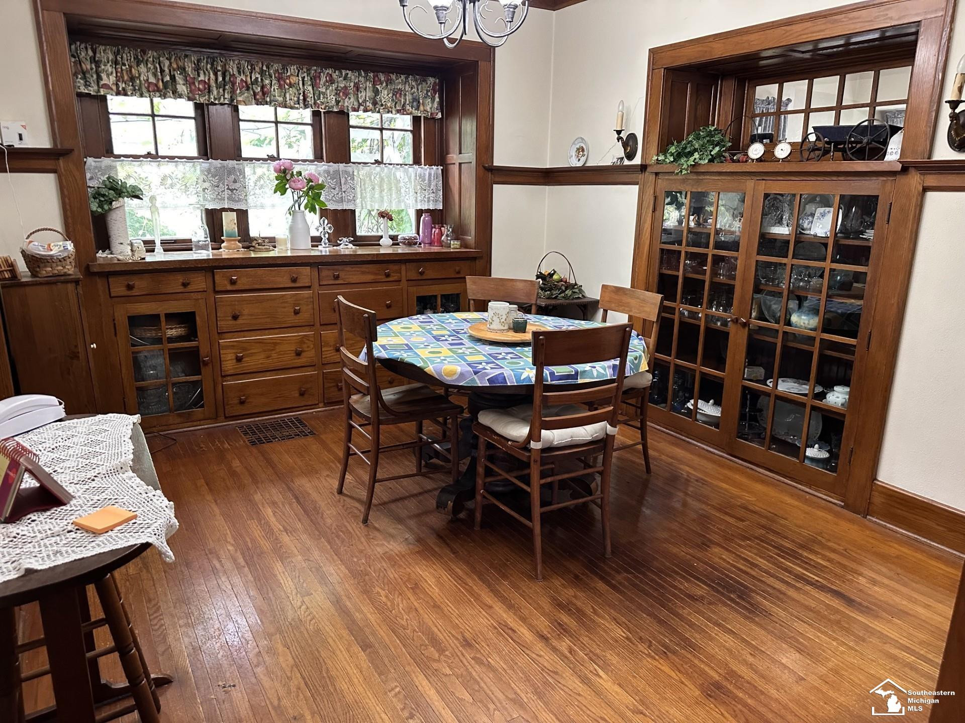 275 W Vesey Street, Petersburg, MI 49270 — Photo 9