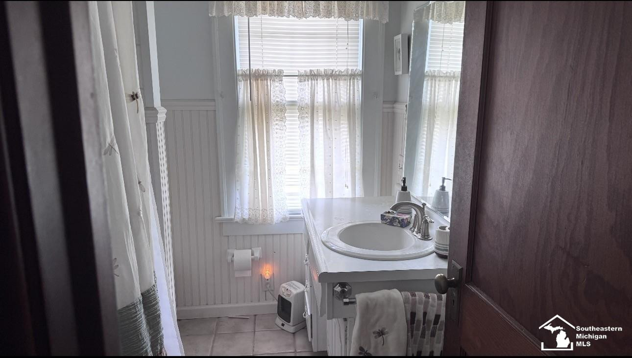 275 W Vesey Street, Petersburg, MI 49270 — Photo 22