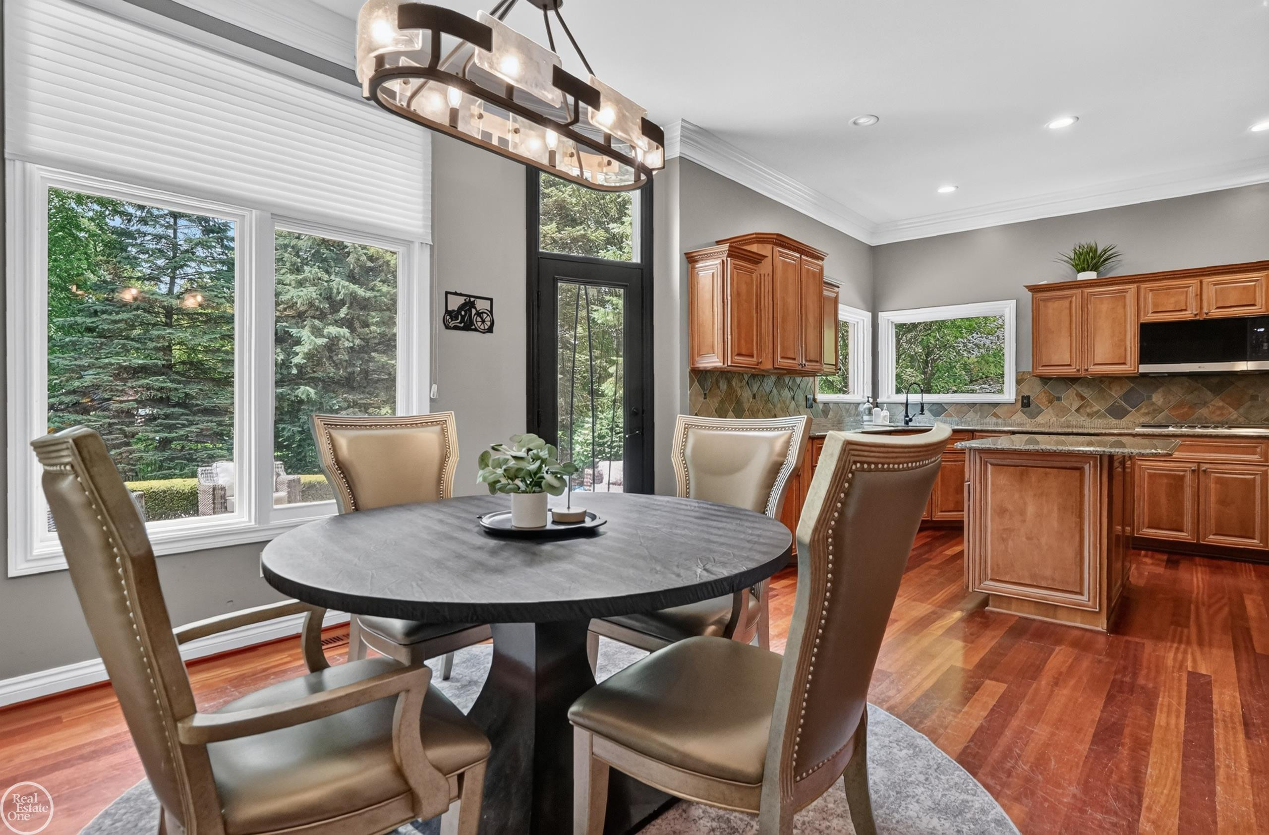 53987 Trent River Drive, Shelby Twp, MI 48315 — Photo 9