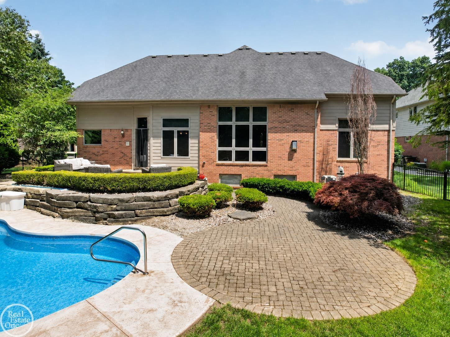 53987 Trent River Drive, Shelby Twp, MI 48315 — Photo 50