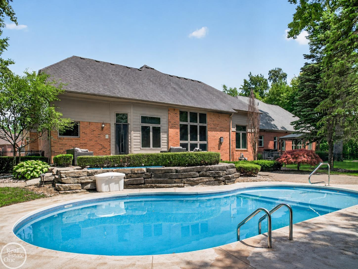 53987 Trent River Drive, Shelby Twp, MI 48315 — Photo 52