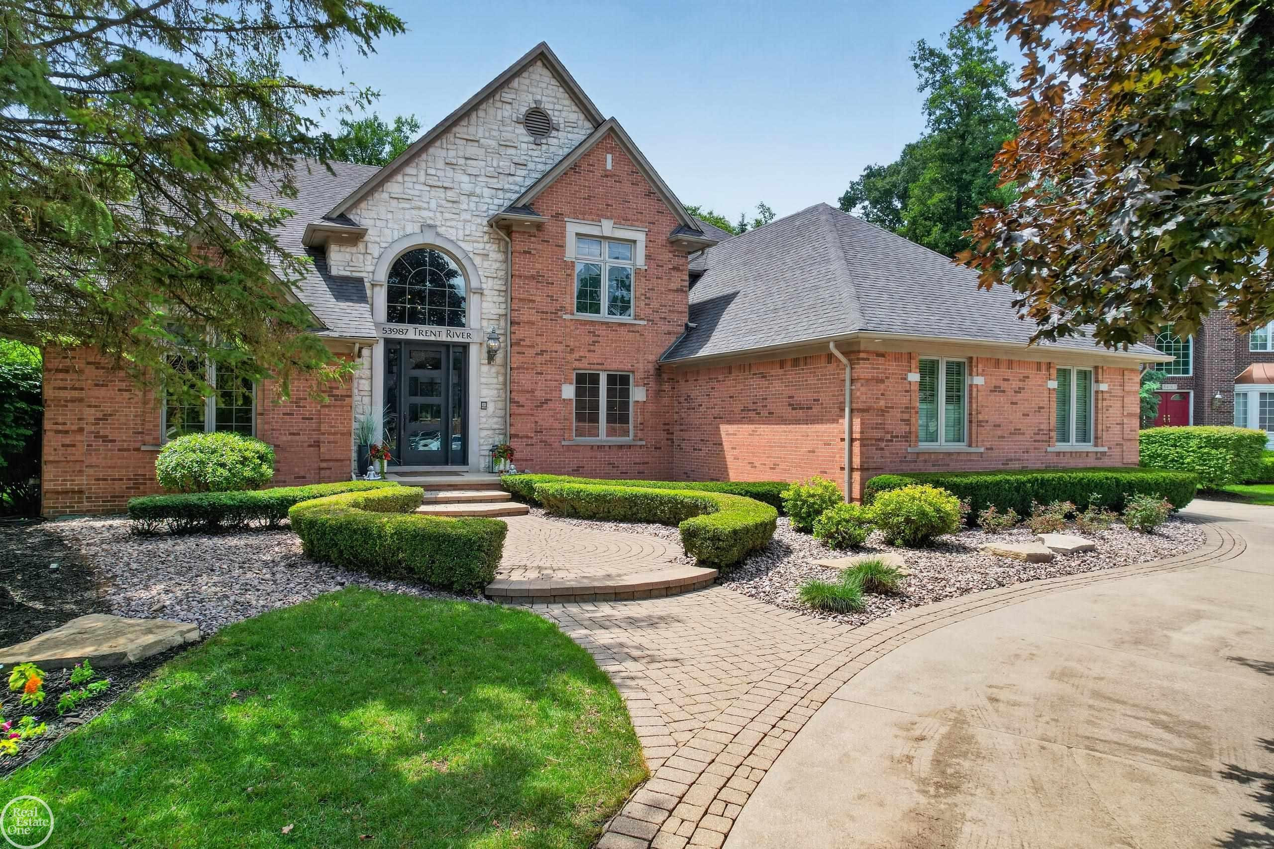 53987 Trent River Drive, Shelby Twp, MI 48315 — Photo 59