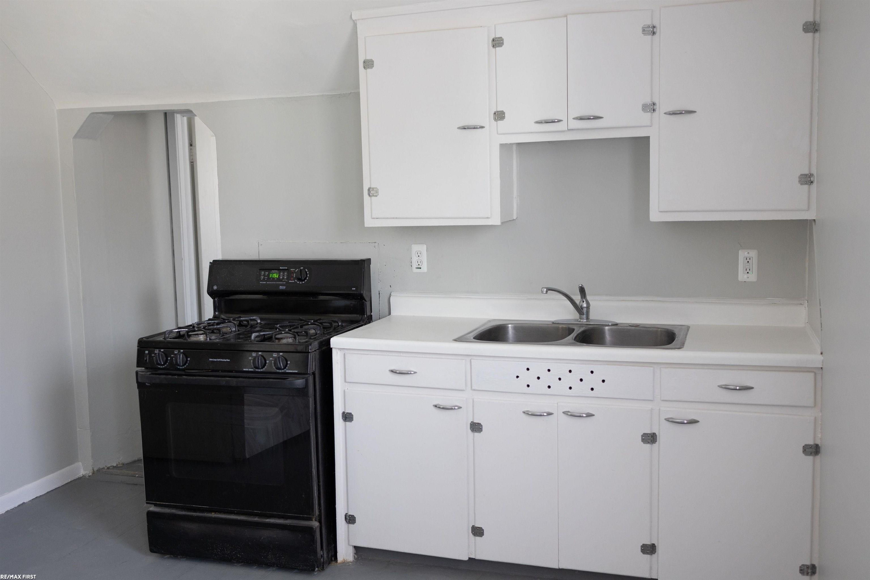 19 Washington Street, Mount Clemens, MI 48043 — Photo 3