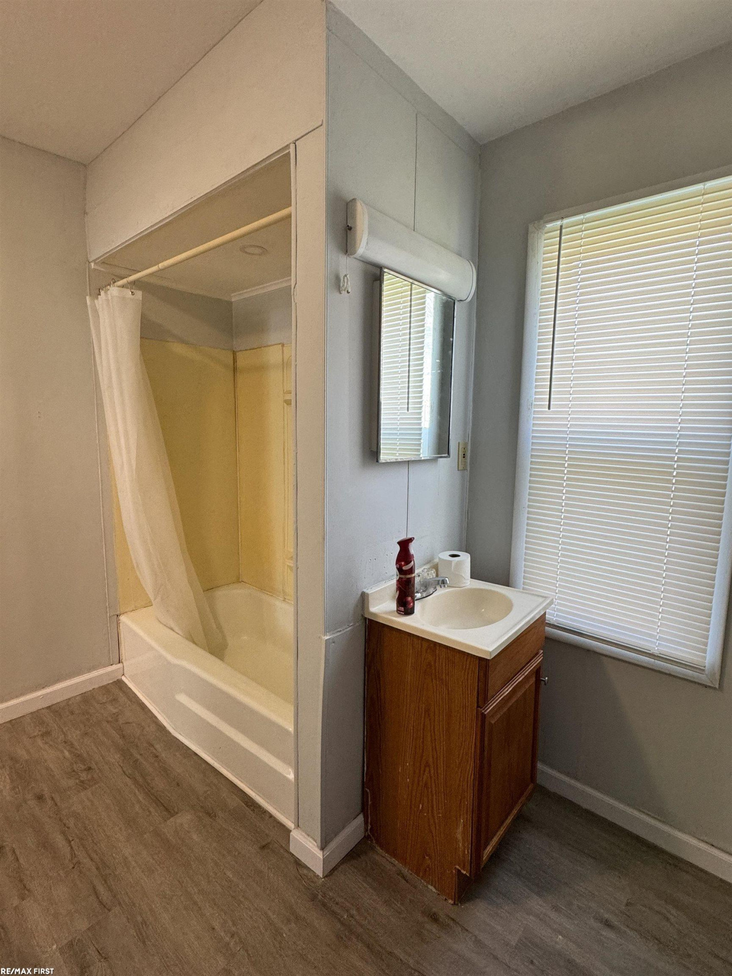 19 Washington Street, Mount Clemens, MI 48043 — Photo 22