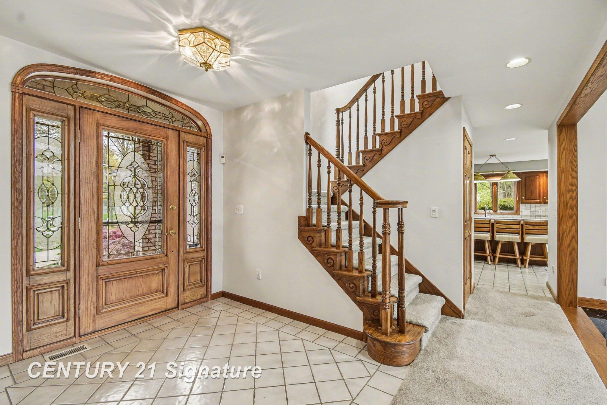 1944 E Lake Circle Drive, Saginaw, MI 48609 — Photo 9