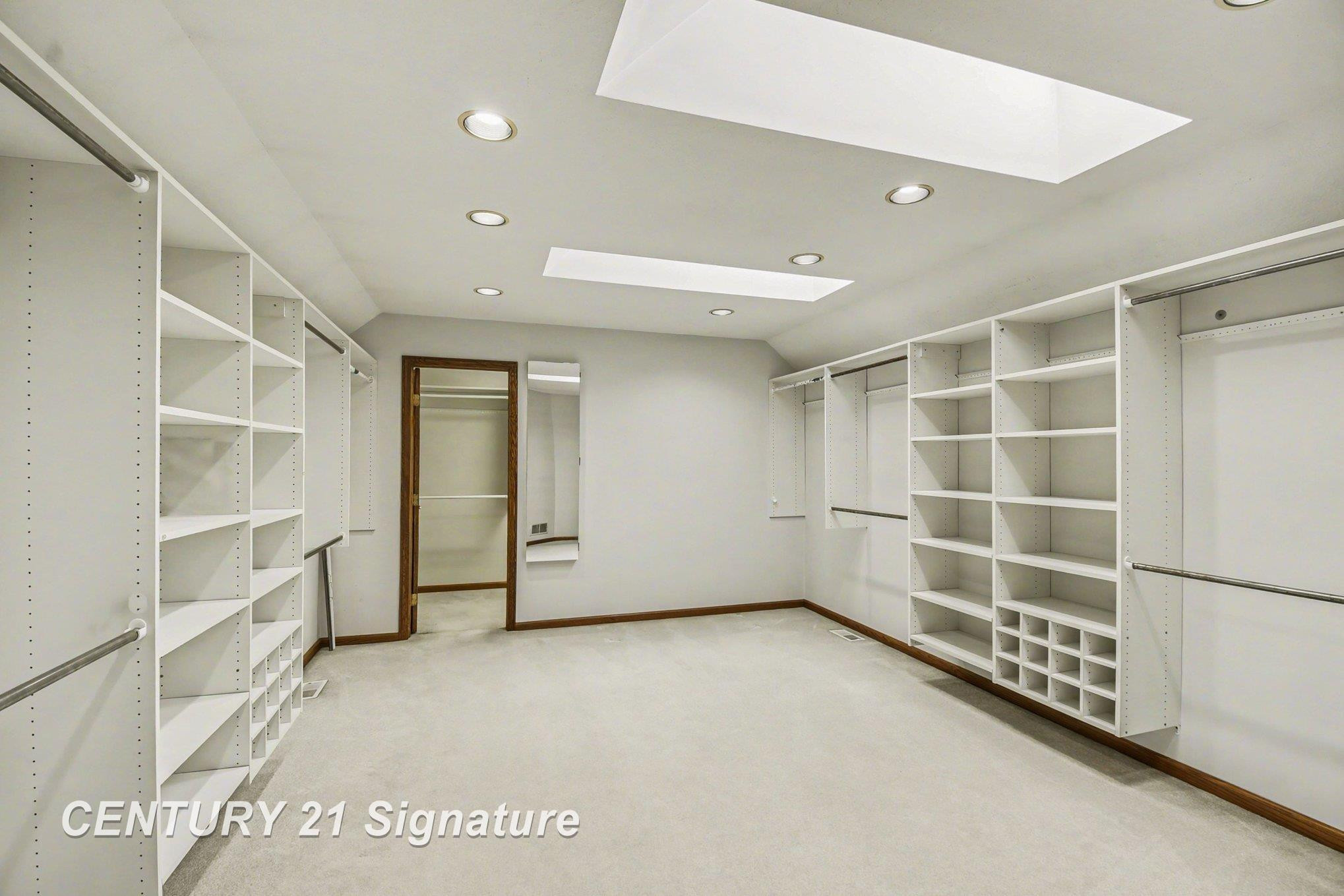 1944 E Lake Circle Drive, Saginaw, MI 48609 — Photo 40