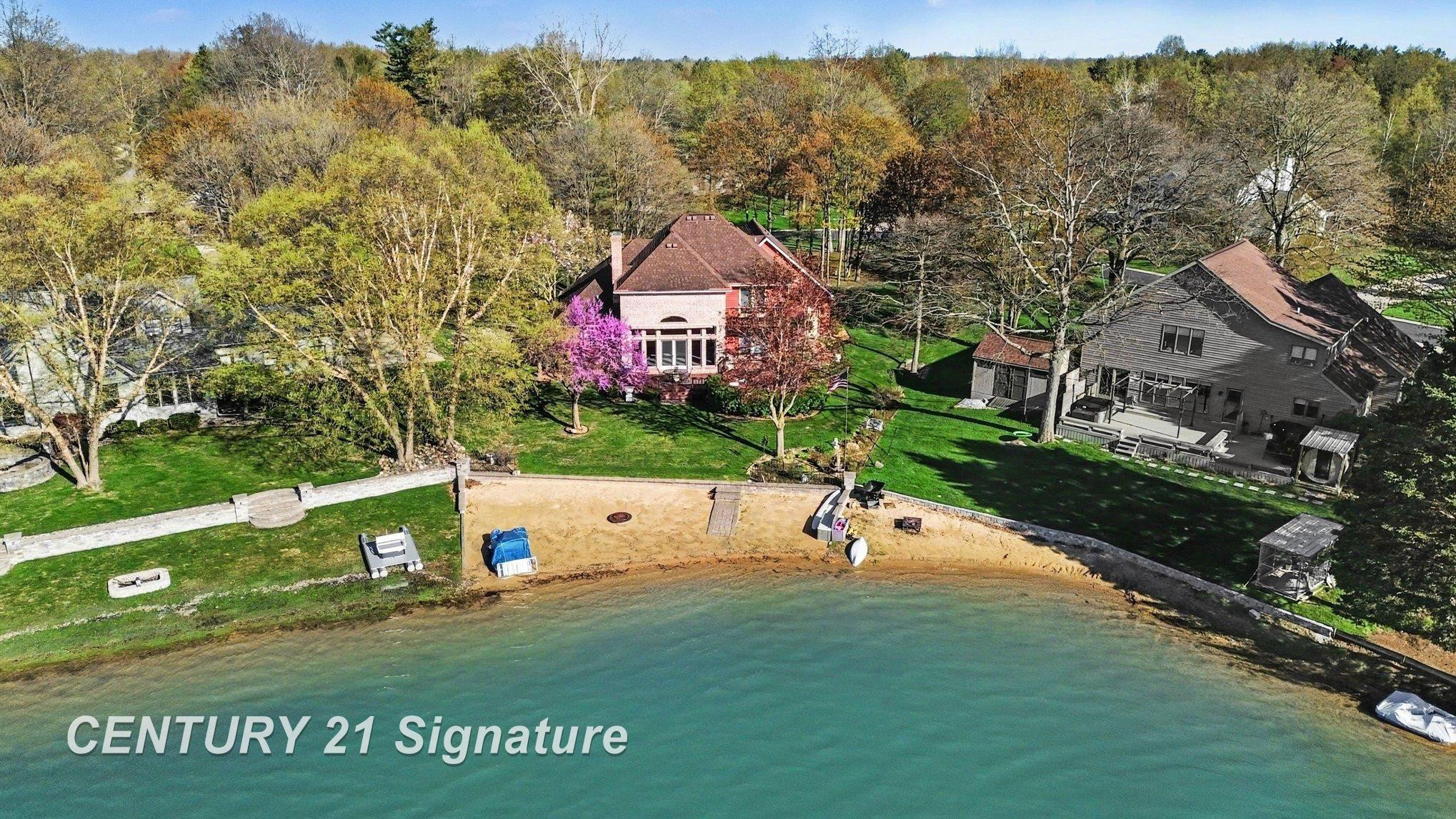 1944 E Lake Circle Drive, Saginaw, MI 48609 — Photo 49