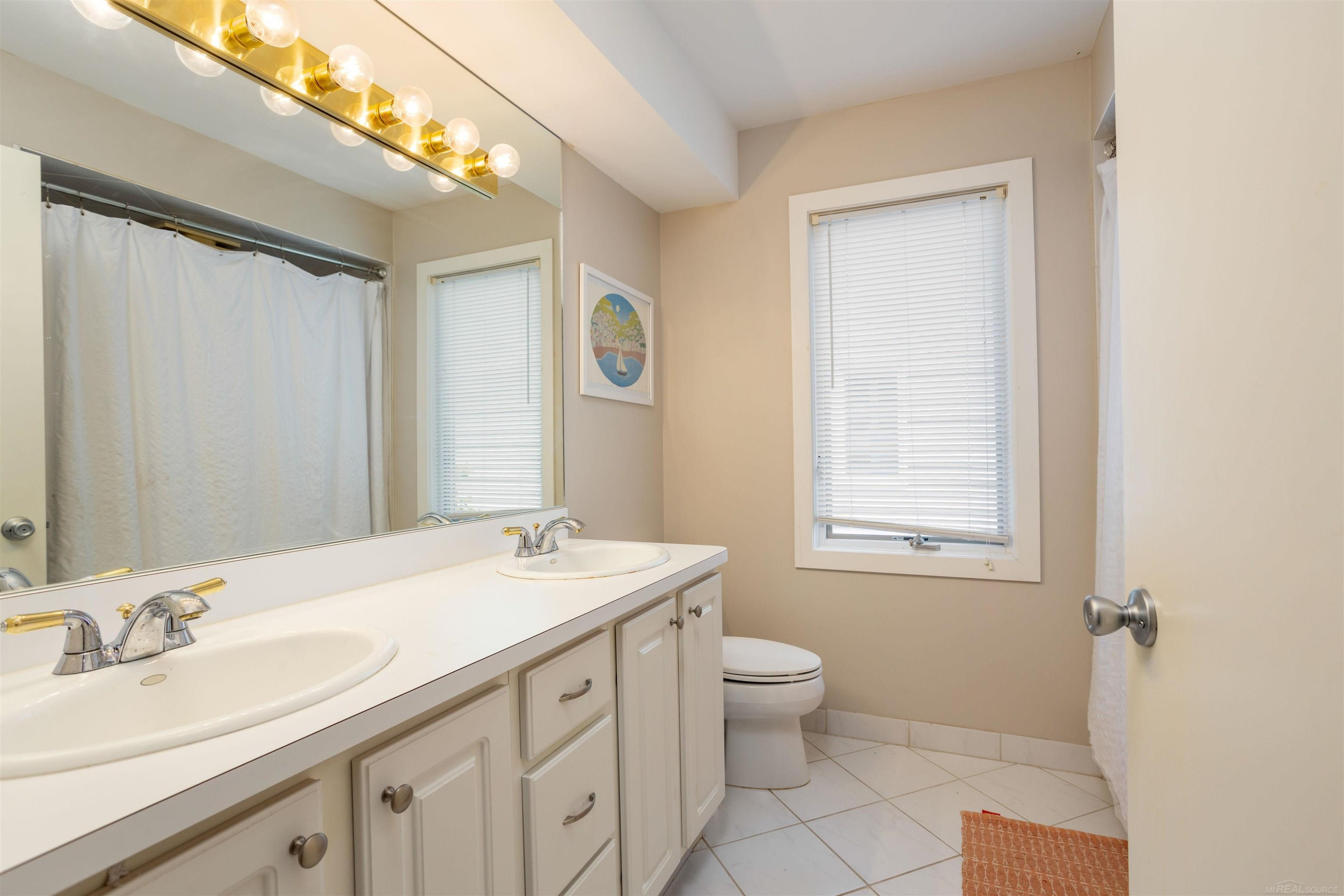170 Keelson Drive, Detroit, MI 48215 — Photo 44