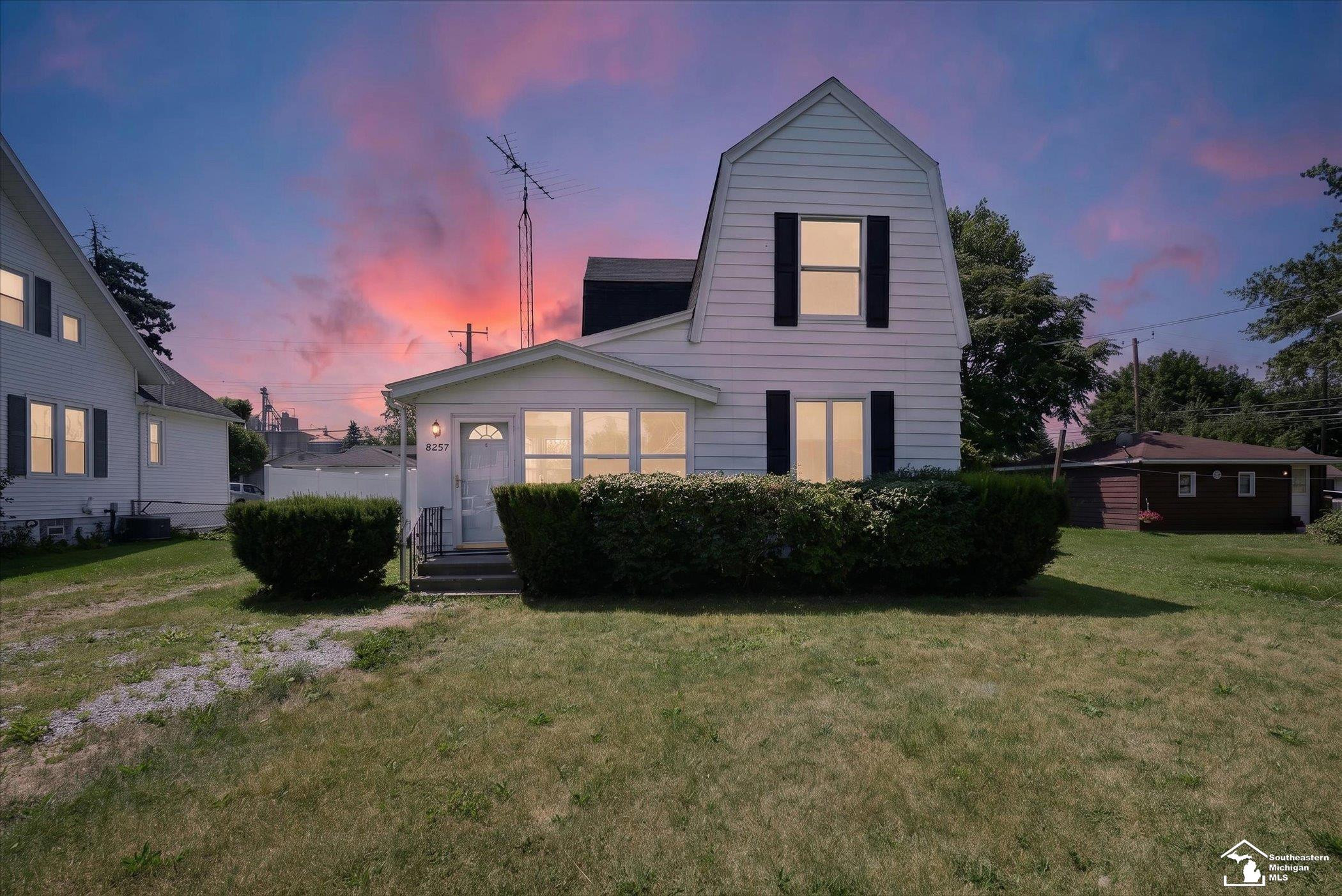 8257 Ida West Road, Ida, MI 48140