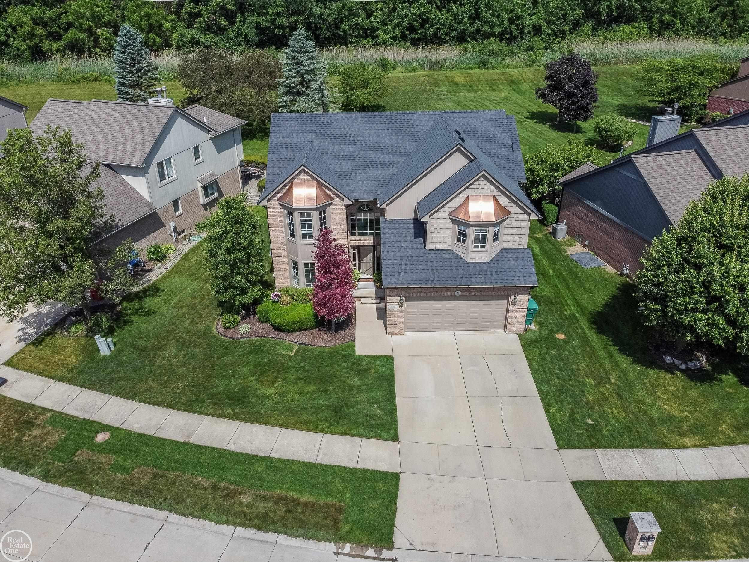 57667 Yorkshire Court, Washington, MI — Photo 2