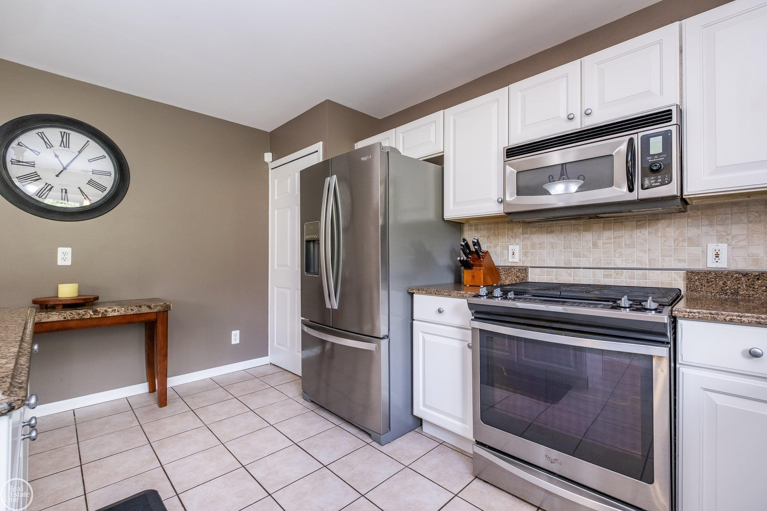 57667 Yorkshire Court, Washington, MI — Photo 11